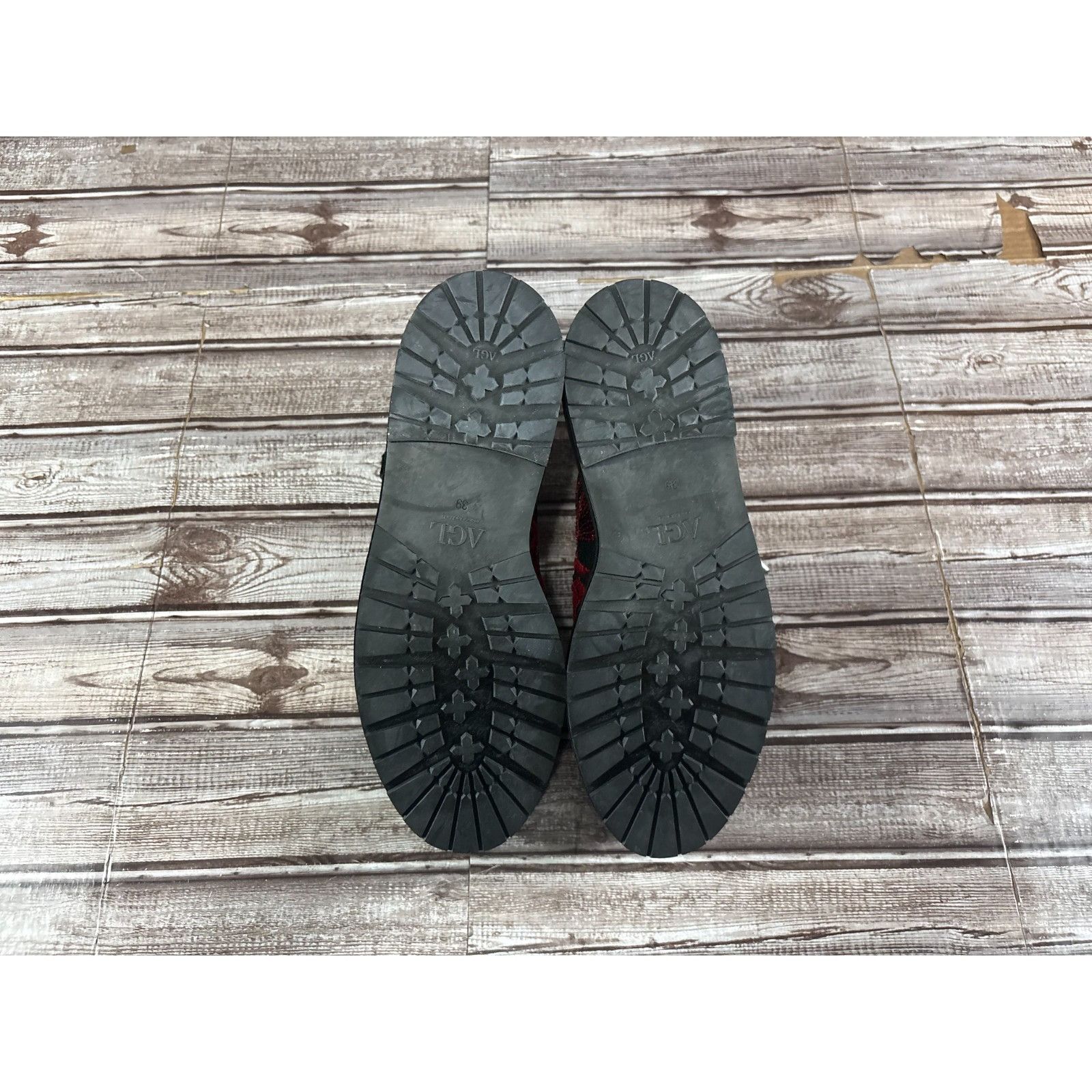AGL AGL Velvet embroidered sequins leather Ankle Boots Size 39 R Size US 8.5 / IT 38.5 - 6 Thumbnail