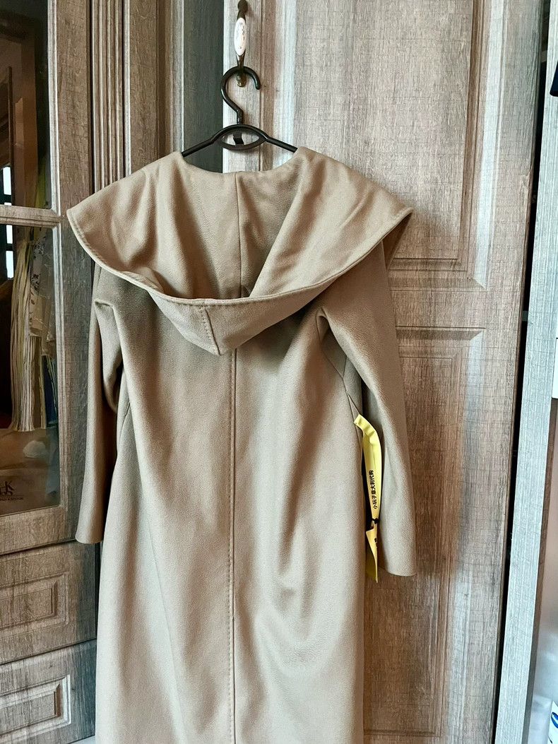 Max Mara Max Mara Women's camel coat Size L / US 10 / IT 46 - 8 Thumbnail