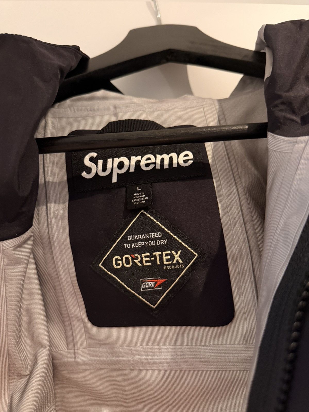 Supreme Supreme Gore-Tex Jacket Black (Waterproof Shell) Size US L / EU 52-54 / 3 - 3 Thumbnail