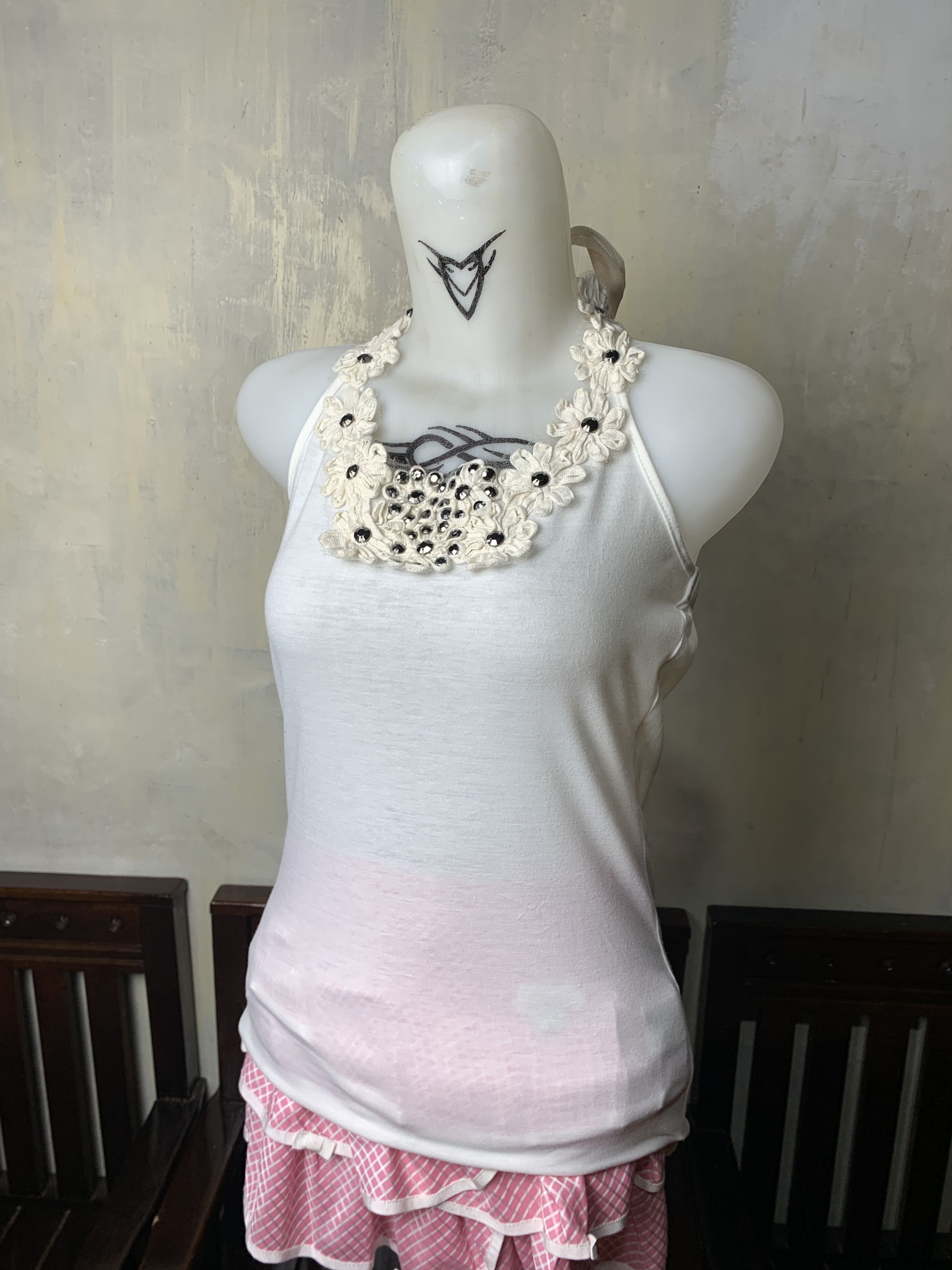Japanese Brand Zenise White Beady Halter Top (M) Size M / US 6-8 / IT 42-44 - 2 Thumbnail