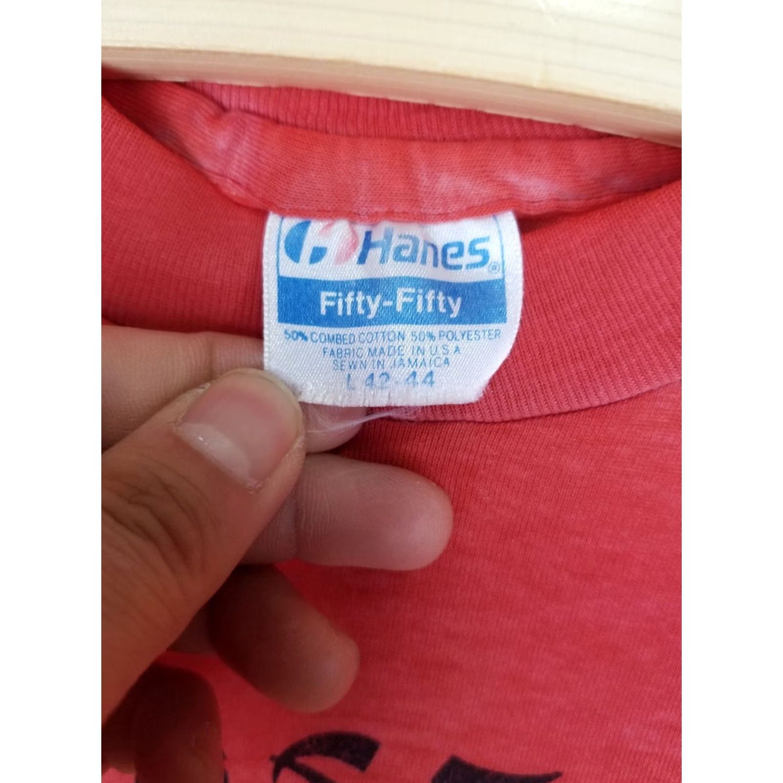 Hanes VINTAGE 80s CHOPSTICKS RED SUPER PAPER THIN WORN HANES SINGLE STITCH T-SHIRT L Size US L / EU 52-54 / 3 - 6 Thumbnail