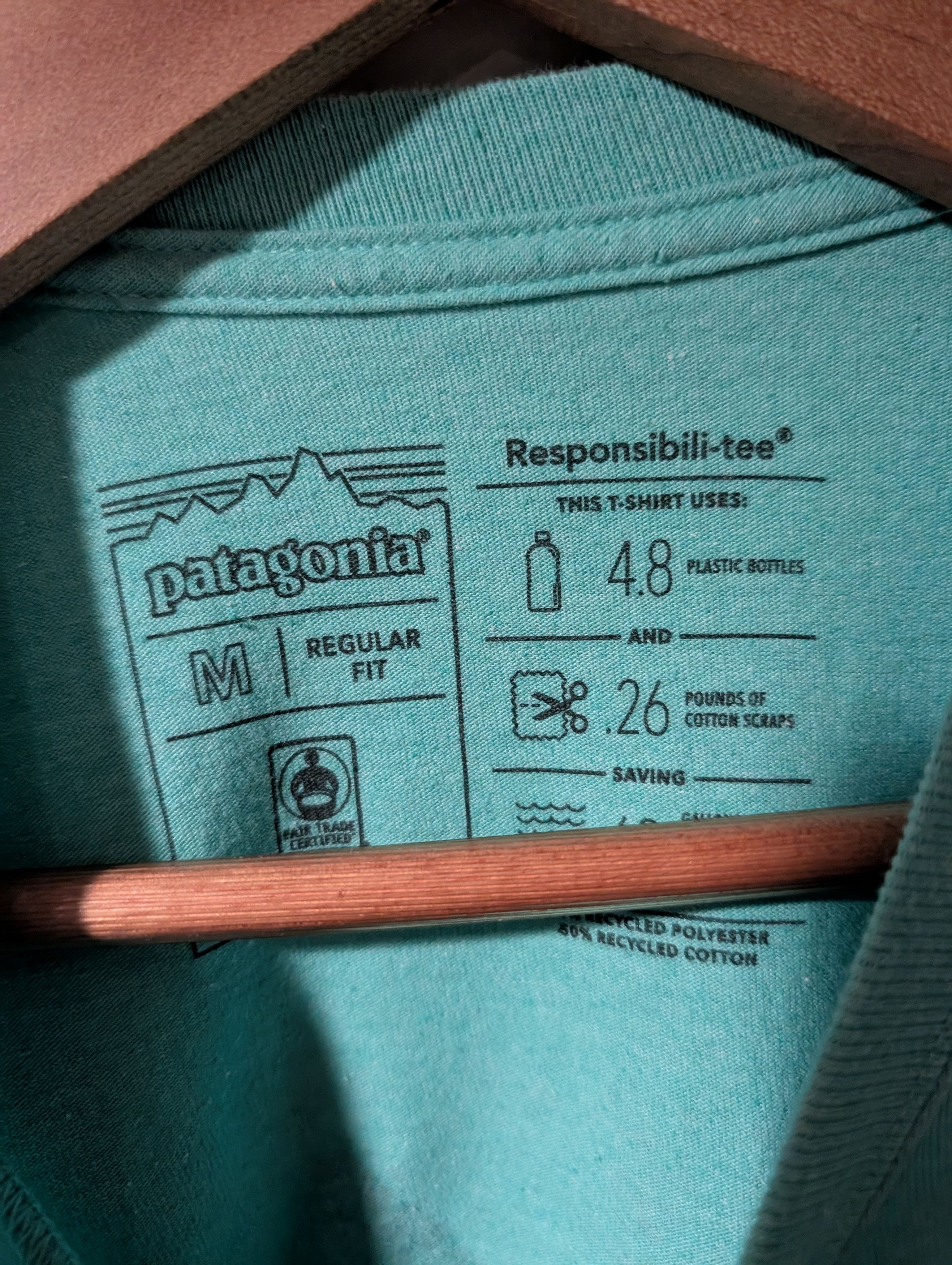 Patagonia Patagonia Responsibili-Tee Regular Fit Long-sleeve T-Shirt Size US M / EU 48-50 / 2 - 5 Thumbnail