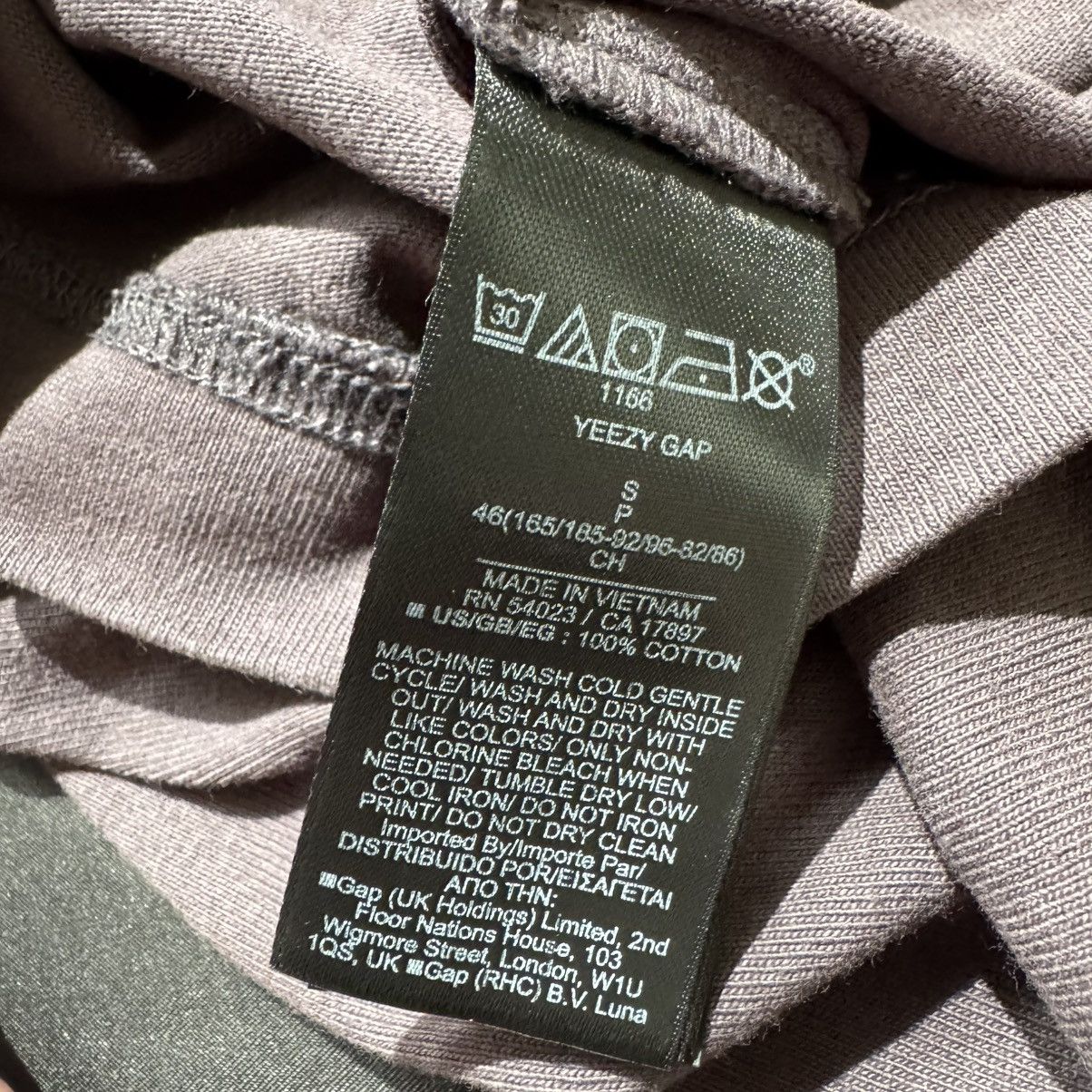 Balenciaga × Gap × Yeezy Yeezy Gap Balenciaga Dove Longsleeve Size US S / EU 44-46 / 1 - 7 Thumbnail