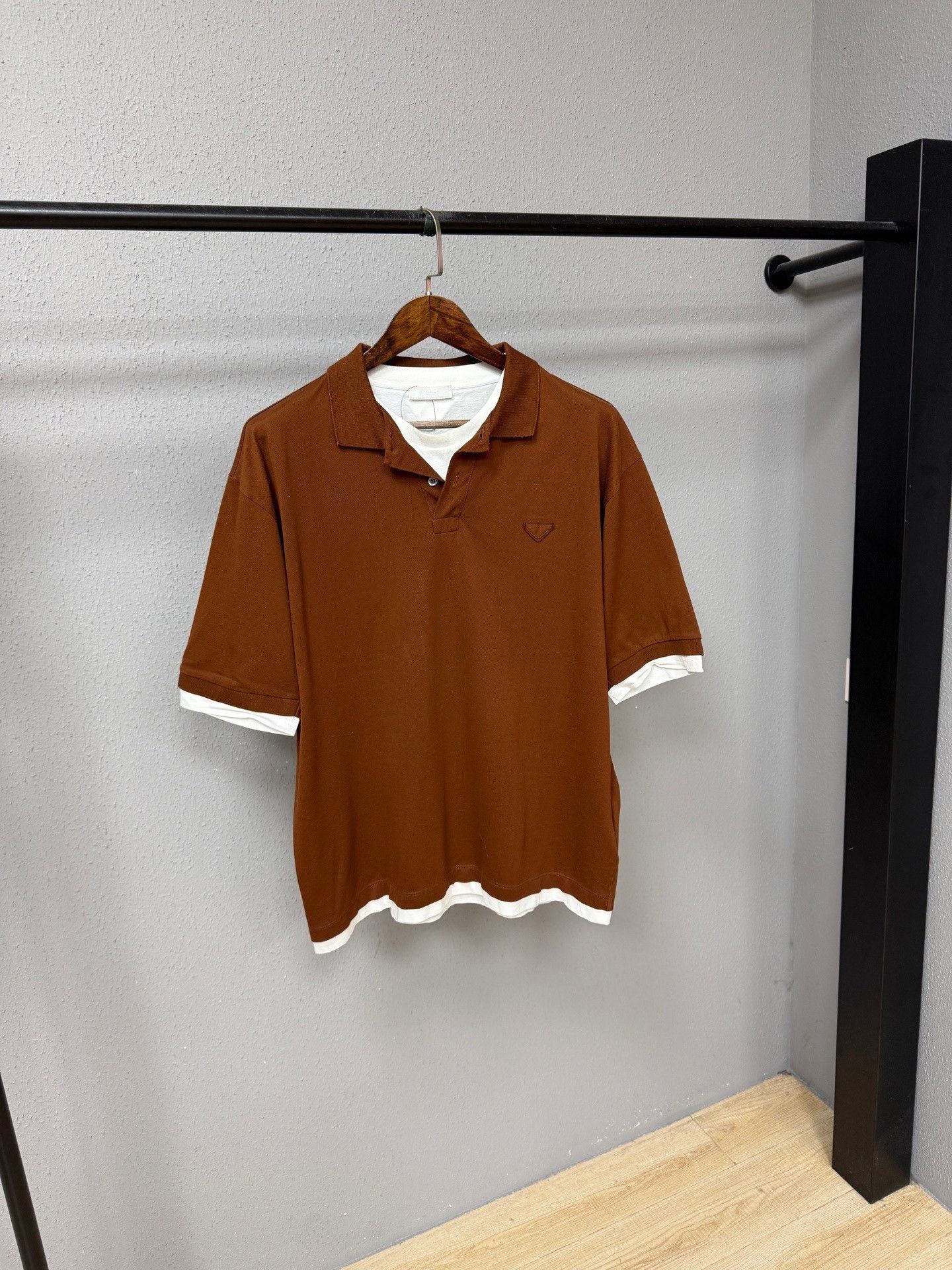 Prada Prada Brown Short Sleeve Layered Top Size US XXL / EU 58 / 5 - 1 Thumbnail