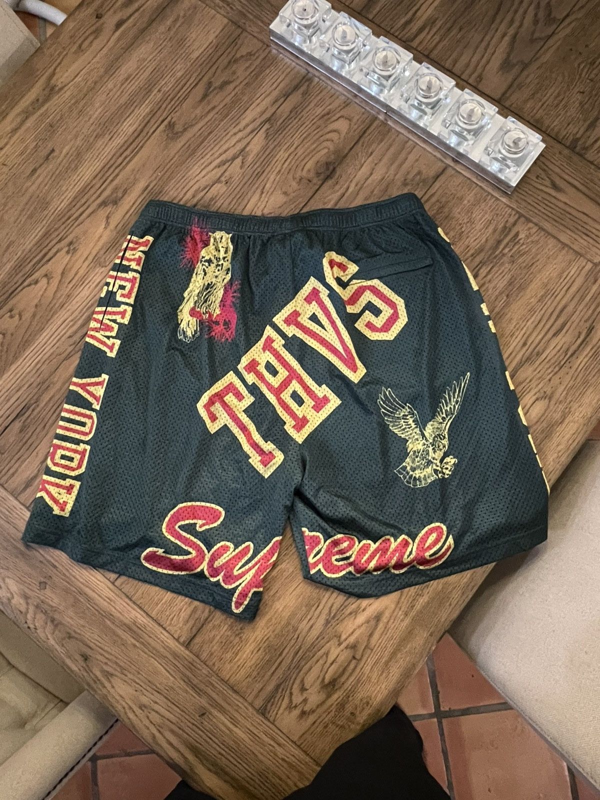 Supreme Supreme TVHS mesh shorts Size US 34 / EU 50 - 2 Thumbnail