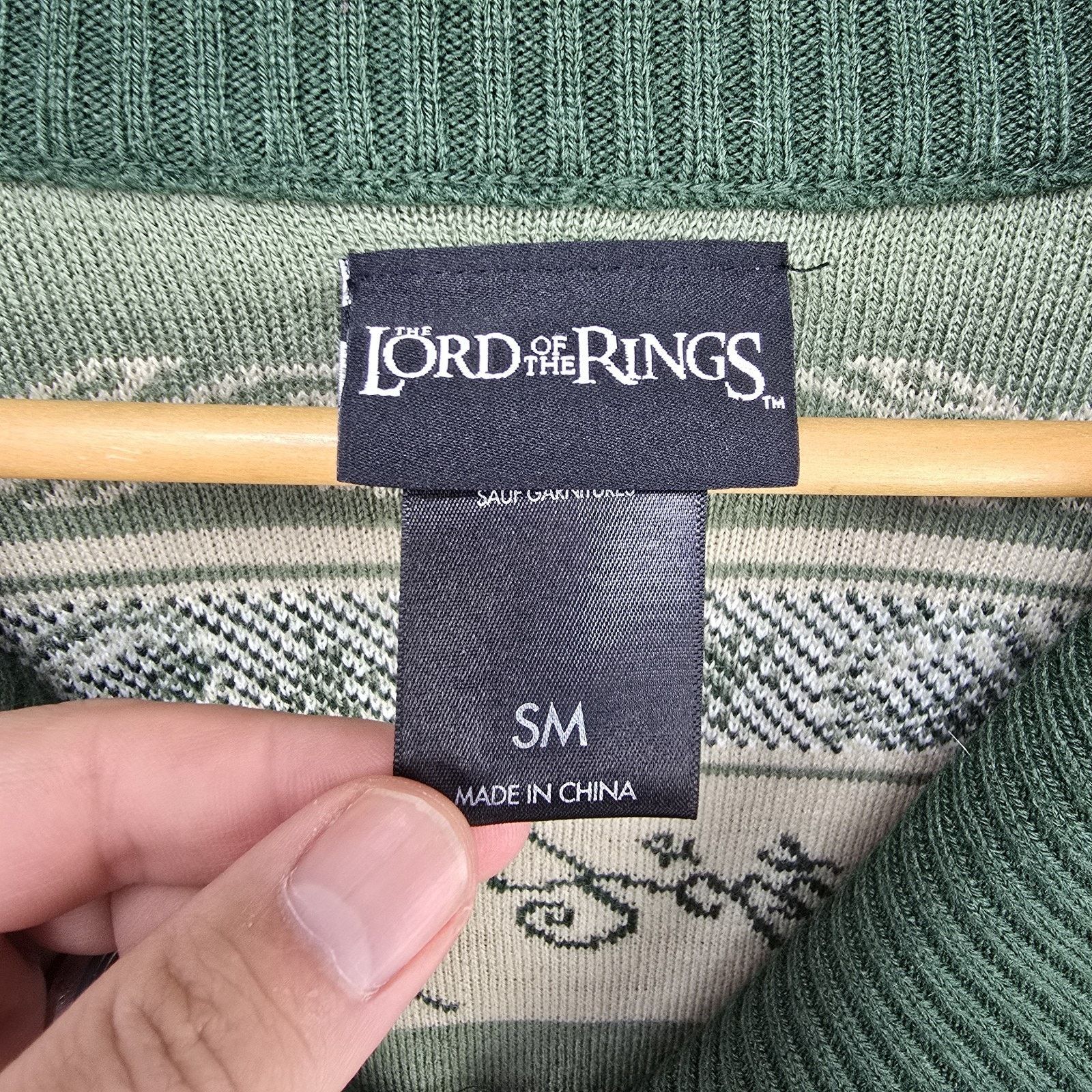 Hot Topic Hot Topic Lord of the Rings Cardigan Mens Sm Shawl Sweater Size US S / EU 44-46 / 1 - 6 Thumbnail