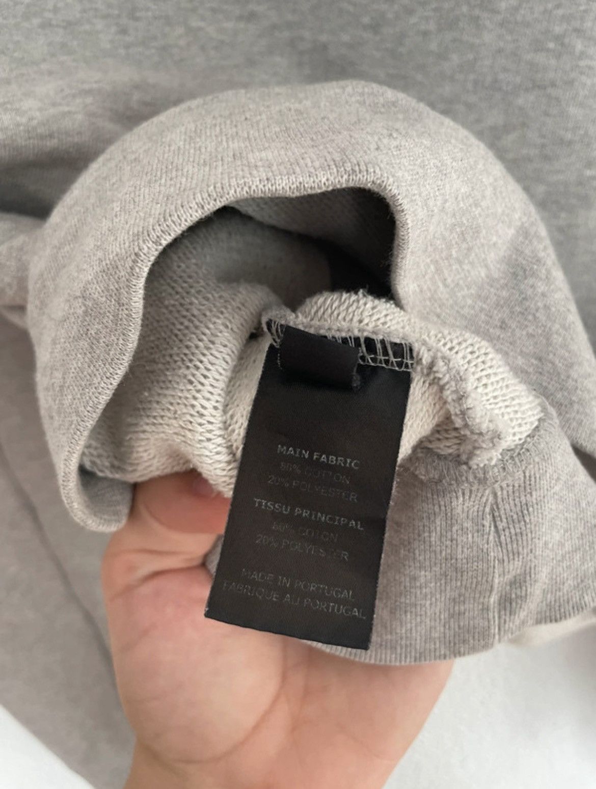 Vetements Vetements Misplaced Logo Hoodie Size US S / EU 44-46 / 1 - 5 Thumbnail