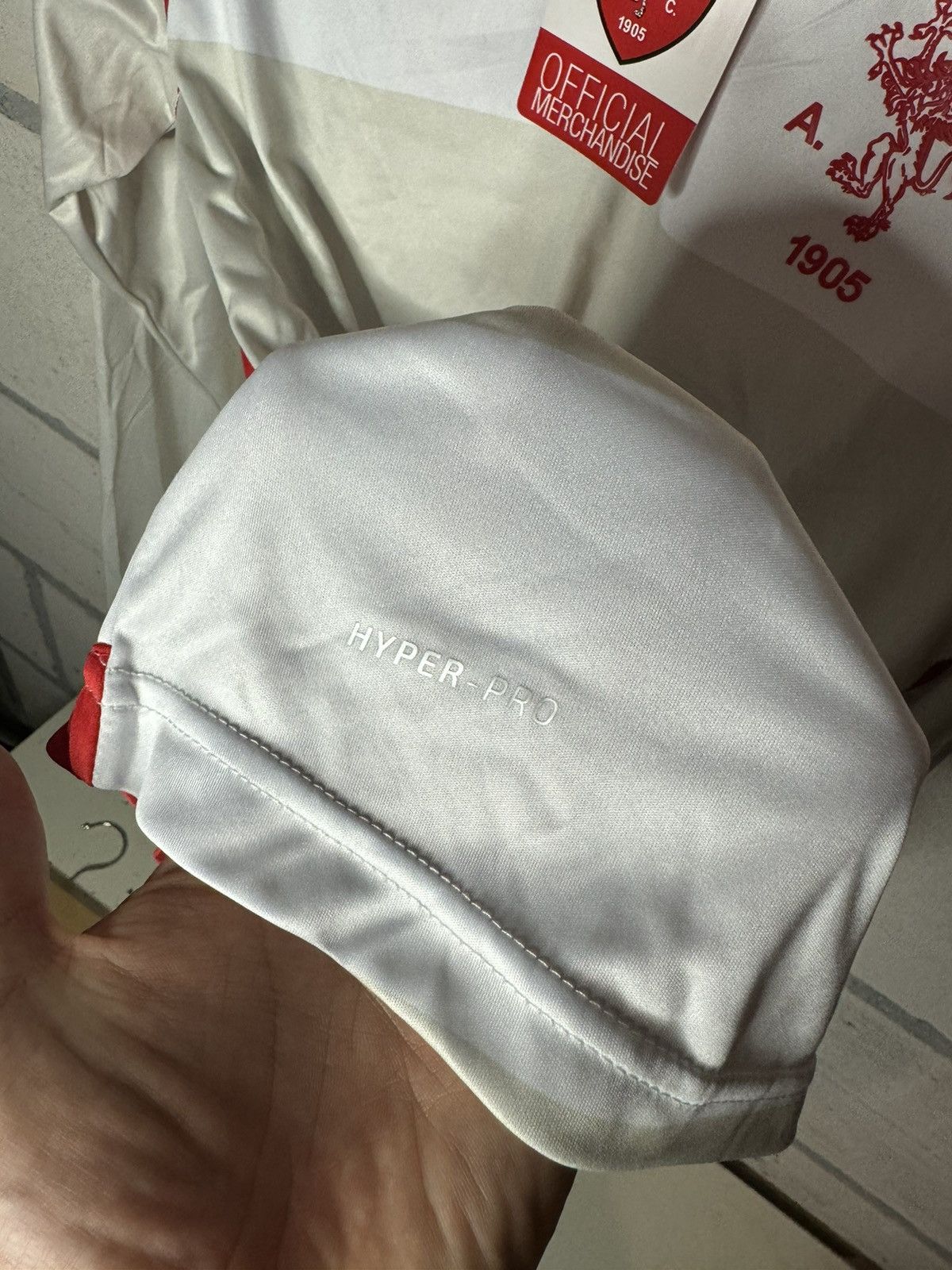 Other Frankie Garage Perugia away kit longsleeve T-shirt 2018/2019 Size US S / EU 44-46 / 1 - 5 Thumbnail