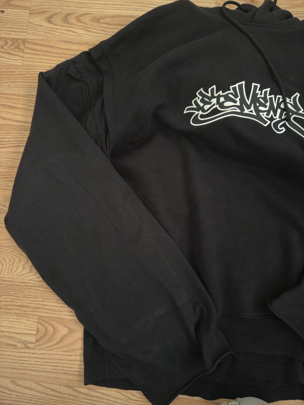 Vetements Vetements Skater Graffiti Deconstructed Hoodie Size US M / EU 48-50 / 2 - 22 Thumbnail