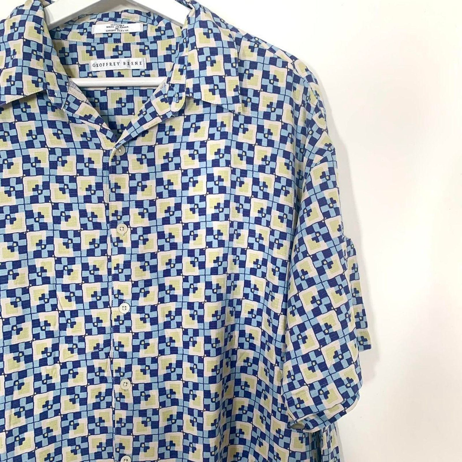 Vintage Perfect Psychedelic Button Up shirt Size US XL / EU 56 / 4 - 1 Thumbnail