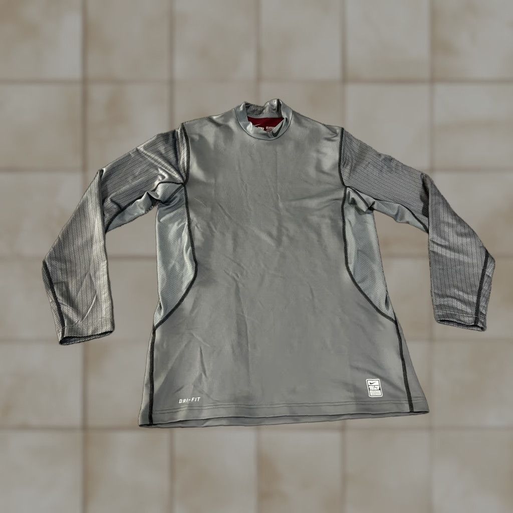 Nike Nike Pro Combat Shirt Nike Mens Large Gray Long Sleeve Dri-FIT Fitted Athletic Gym Size US L / EU 52-54 / 3 - 1 Thumbnail