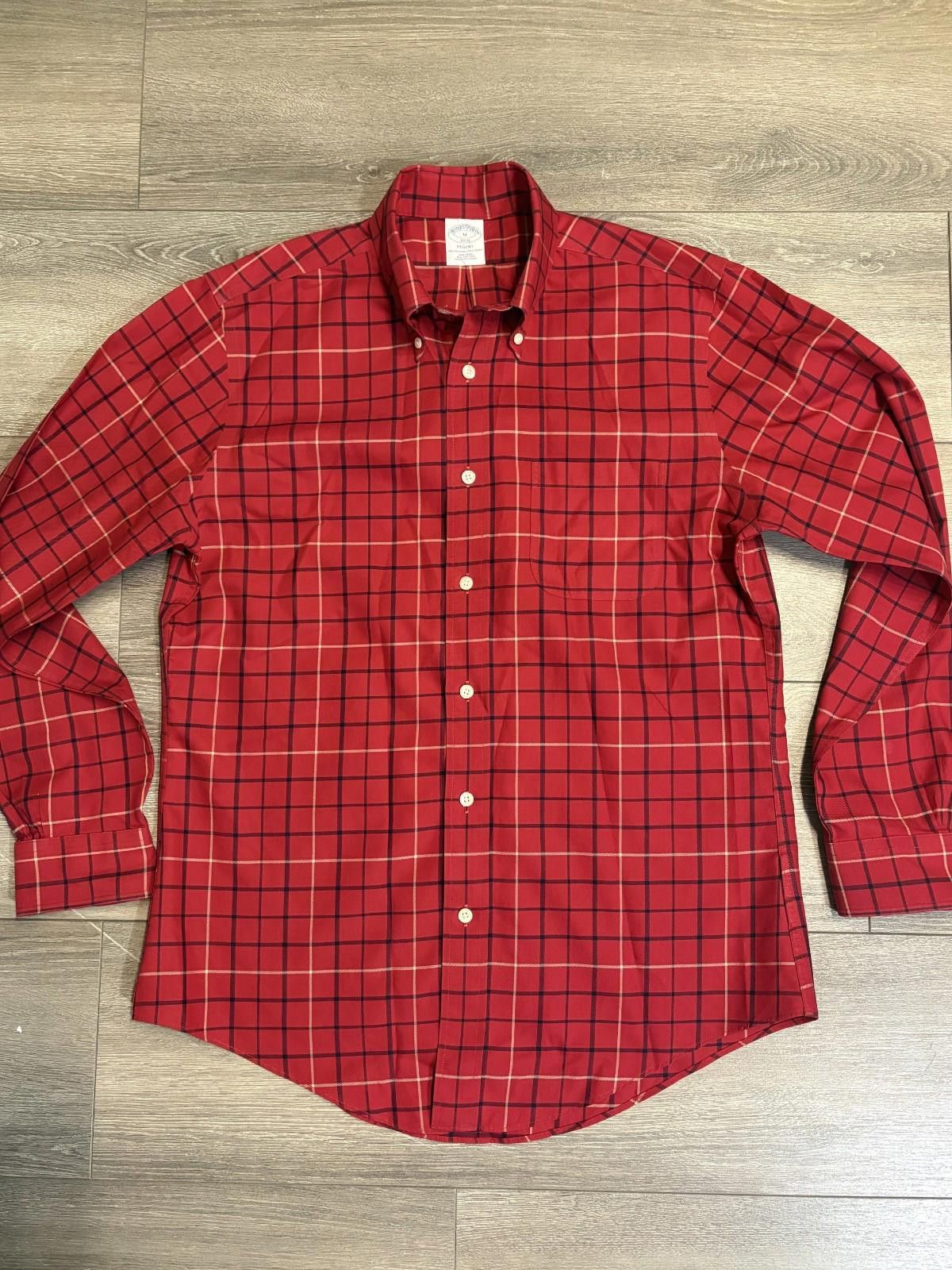 Brooks Brothers Brooks Brothers Mens M Red Plaid Regent Button Up Casual Size US M / EU 48-50 / 2 - 1 Thumbnail
