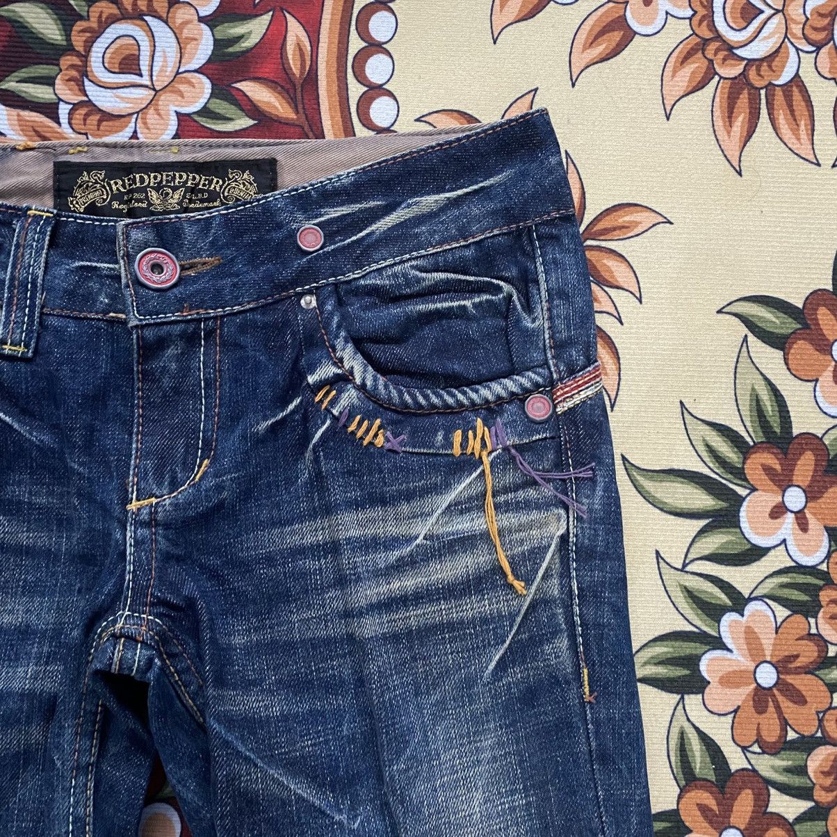 Japanese Brand Vintage Red Pepper Japan Dark Blue Flare Denim Jeans Size US 28 / EU 44 - 6 Thumbnail