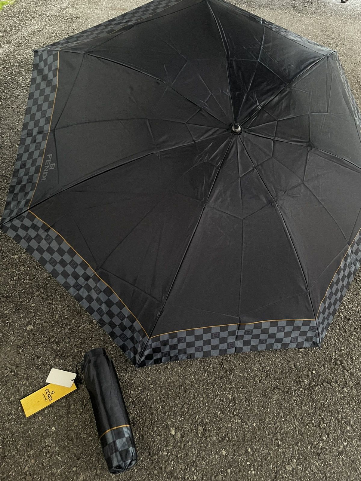 Fendi New Fendi Umbrella Size ONE SIZE - 1 Thumbnail