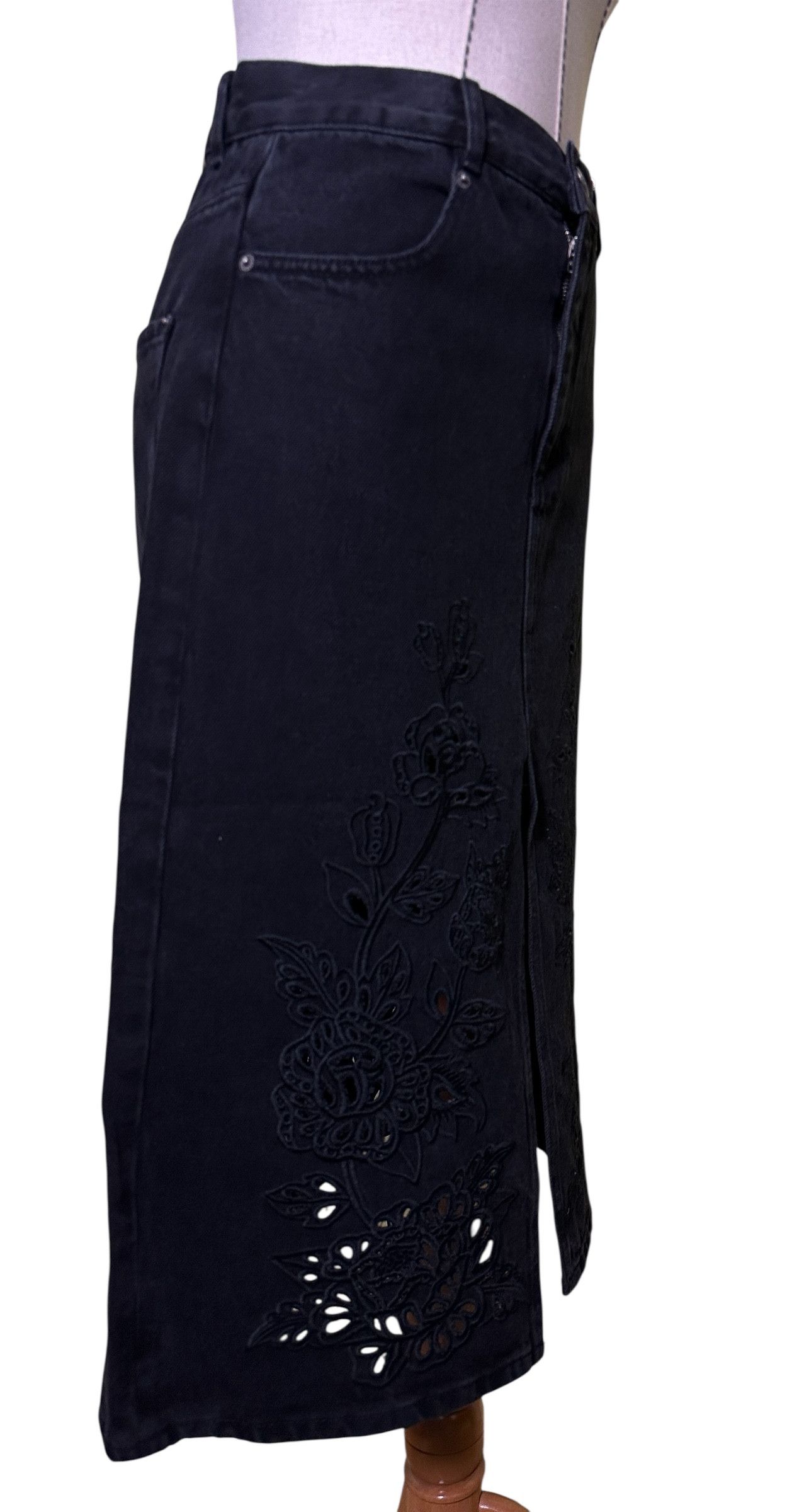 Farm Rio Black denim skirt Size 28" / US 6 / IT 42 - 2 Thumbnail