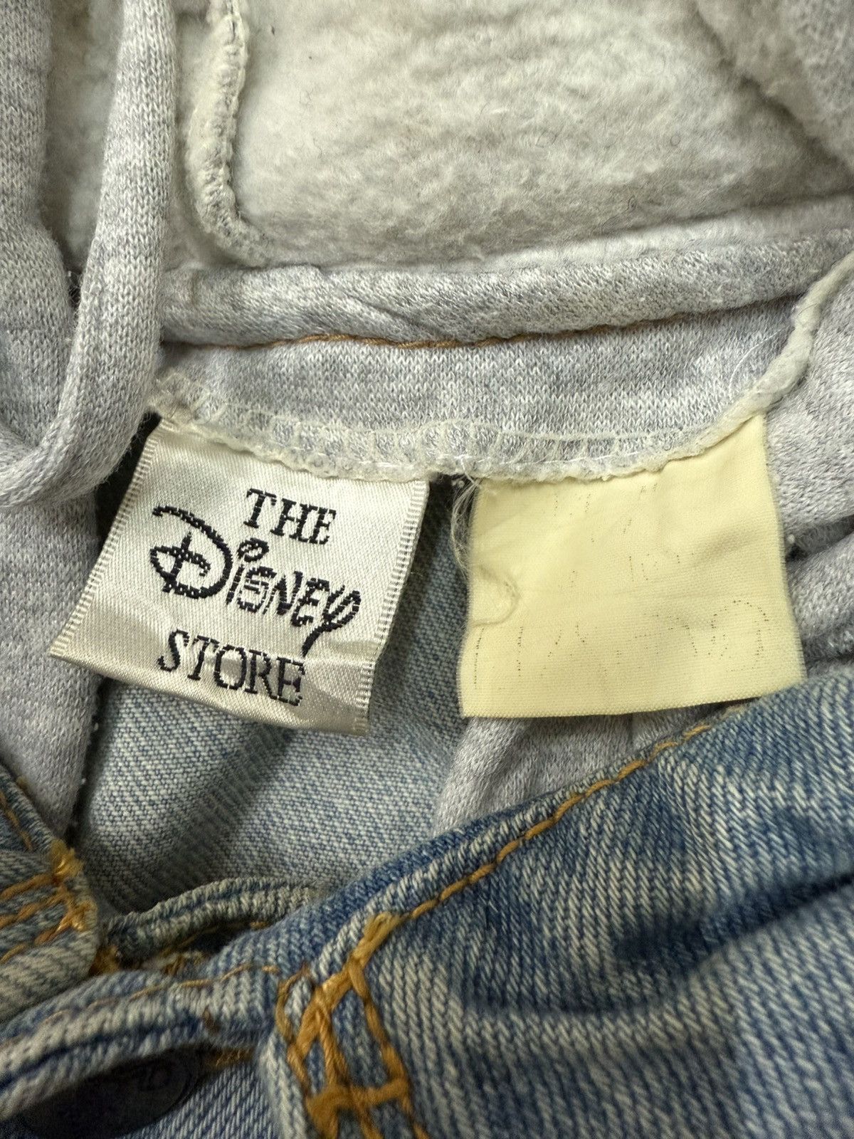 Disney Vintage Disney Store Denim Trucker Jacket Hoodie Size US L / EU 52-54 / 3 - 6 Thumbnail