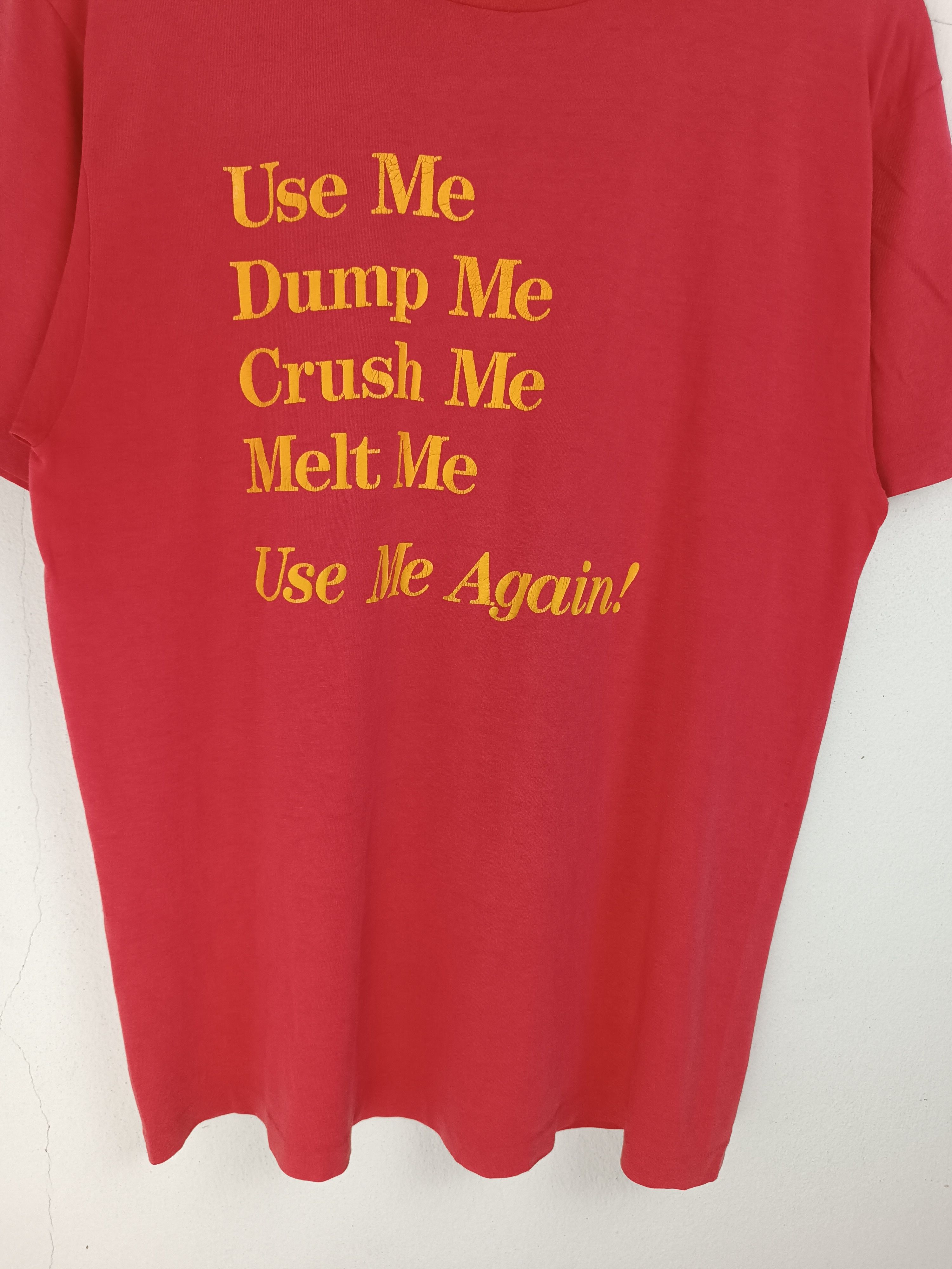 Vintage VINTAGE 90'S GLASS RECYCLE USE ME DUMP ME HUMOR FUNNY TEE Size US M / EU 48-50 / 2 - 7 Thumbnail