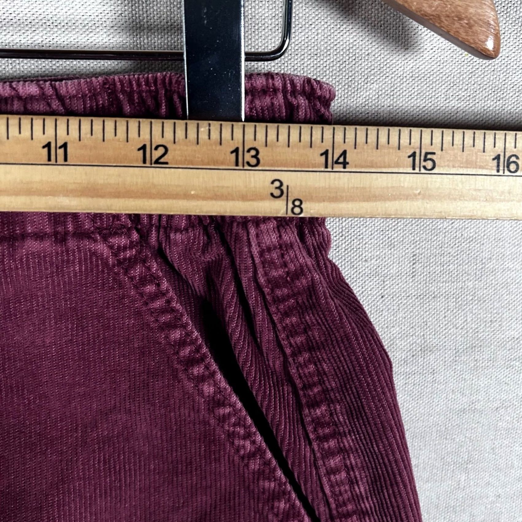 American Eagle Outfitters American Eagle Corduroy Mini Skirt Women 2 Maroon Super Stretch High Waist Skirt Size 26" / US 2 / IT 38 - 6 Thumbnail