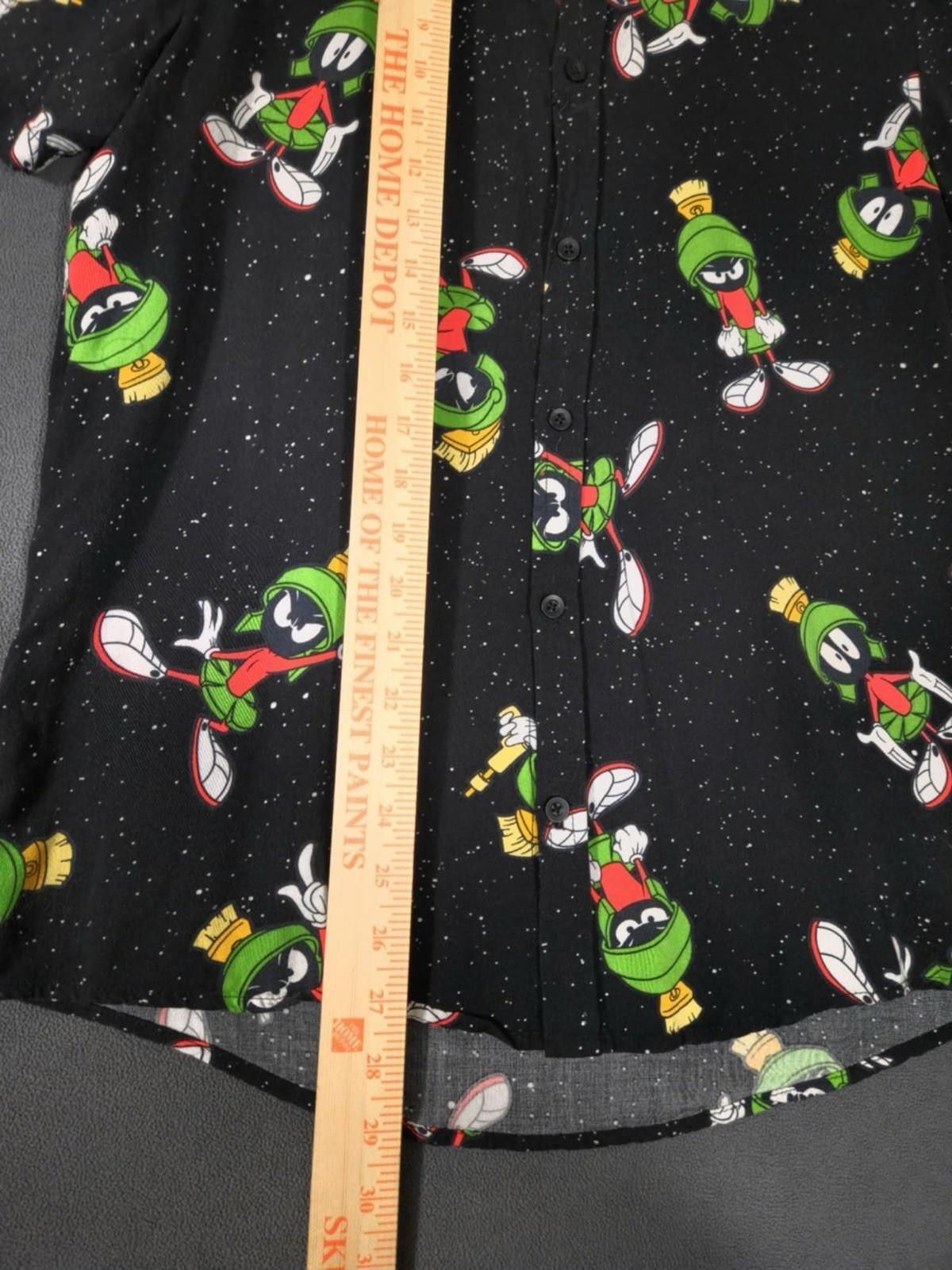 Other Looney Tunes Marvin the Martian Button Up Shirt Black M #2 Size US M / EU 48-50 / 2 - 4 Thumbnail