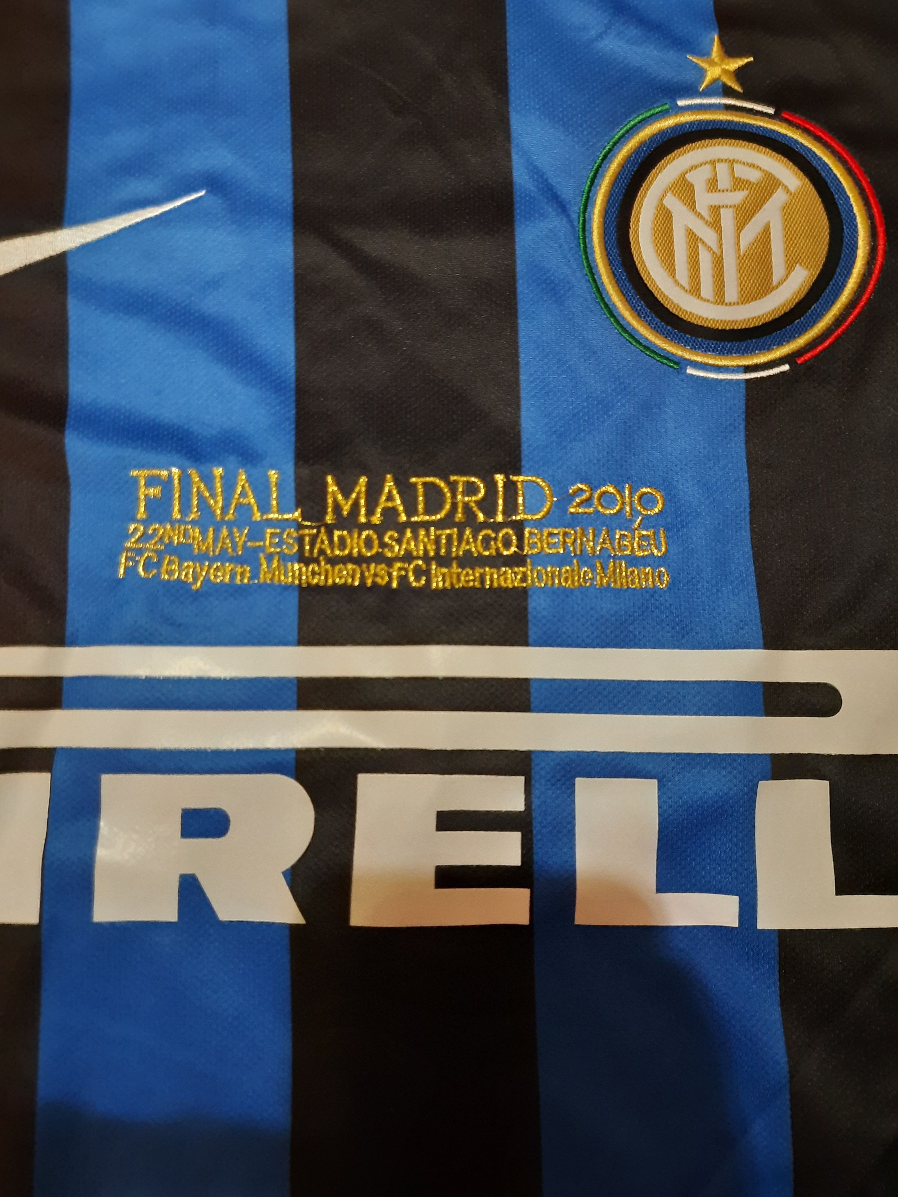 Other Inter Milan Ronaldo Football Soccer Jersey Size US L / EU 52-54 / 3 - 3 Thumbnail
