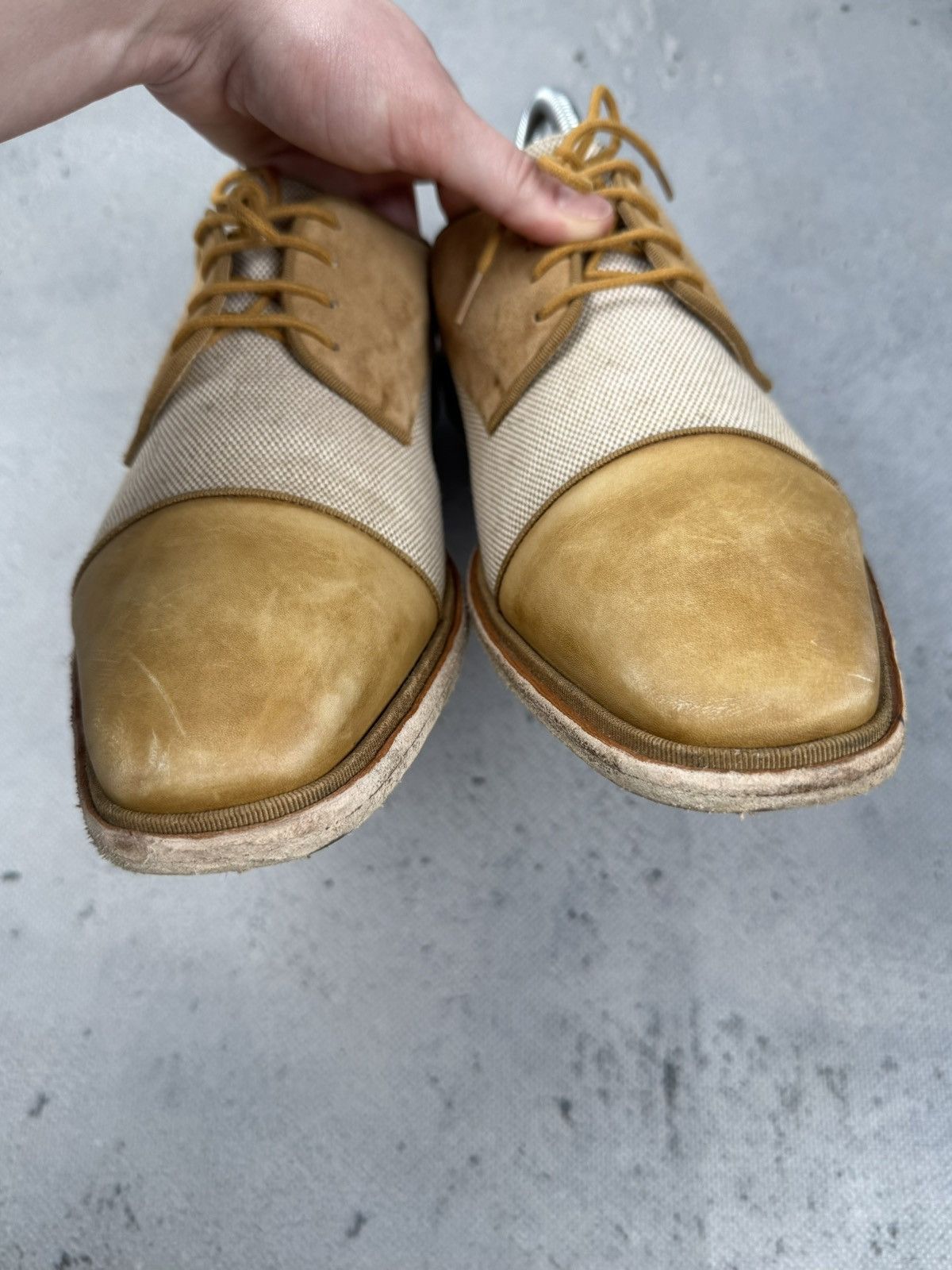 Christian Louboutin Christian Louboutin Greggo Two Tone Suede Canvas Oxford Shoe Size US 9.5 / EU 42-43 - 4 Thumbnail