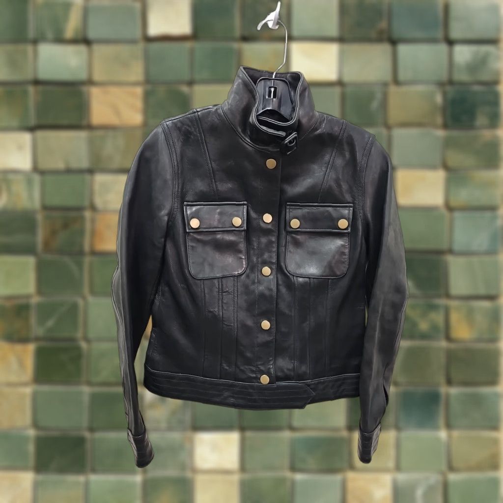 Banana Republic Banana Republic Leather Jacket Womens Small Black Snap Motorcycle Jacket 18 Chest 20.5 Length XS/S Mens Womens Girls Size S / US 4 / IT 40 - 1 Thumbnail
