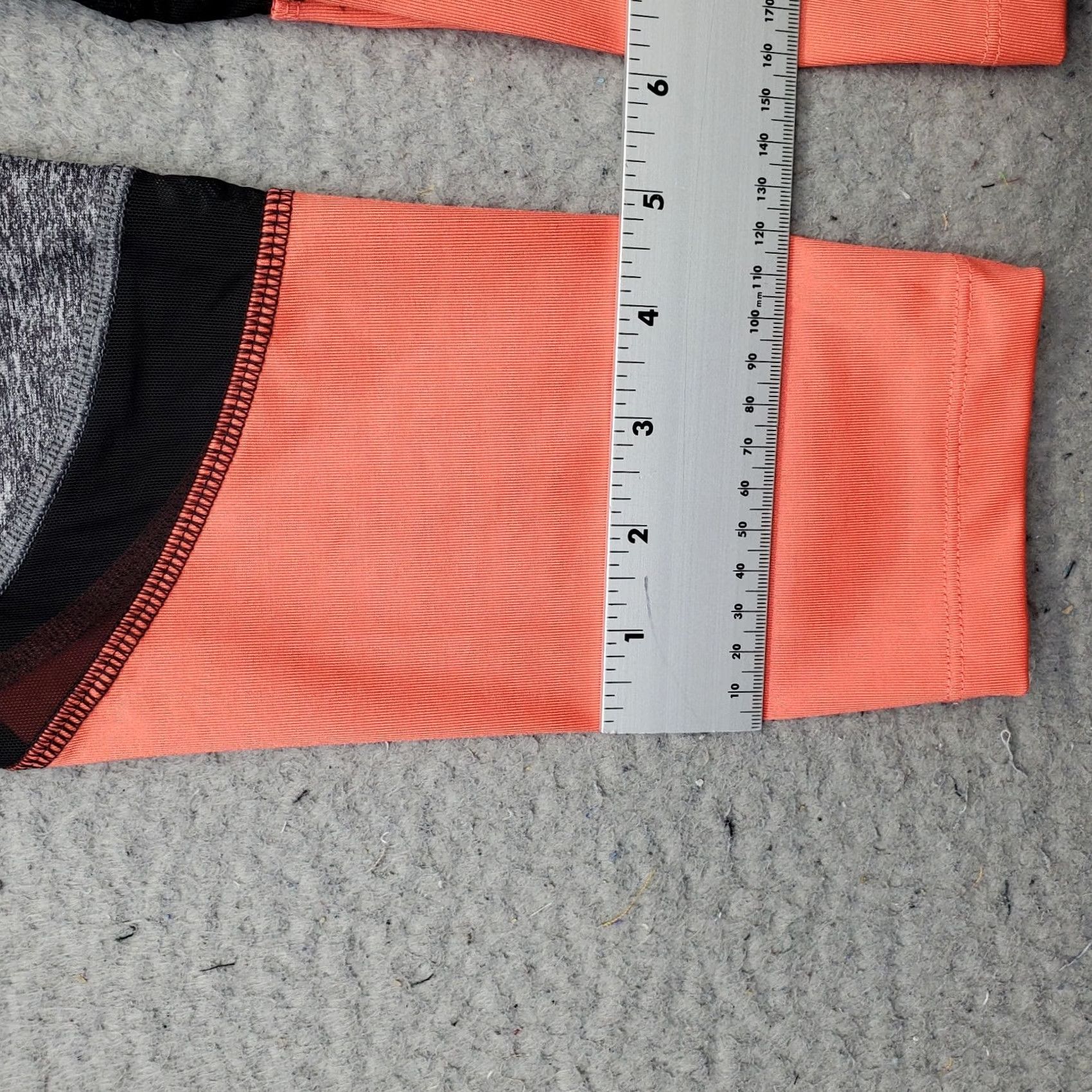 Victoria's Secret PINK Victoria's Secret Cropped Leggings Womens M Multi Ultimate Skinny Seamless Size 32" / US 10 / IT 46 - 5 Thumbnail