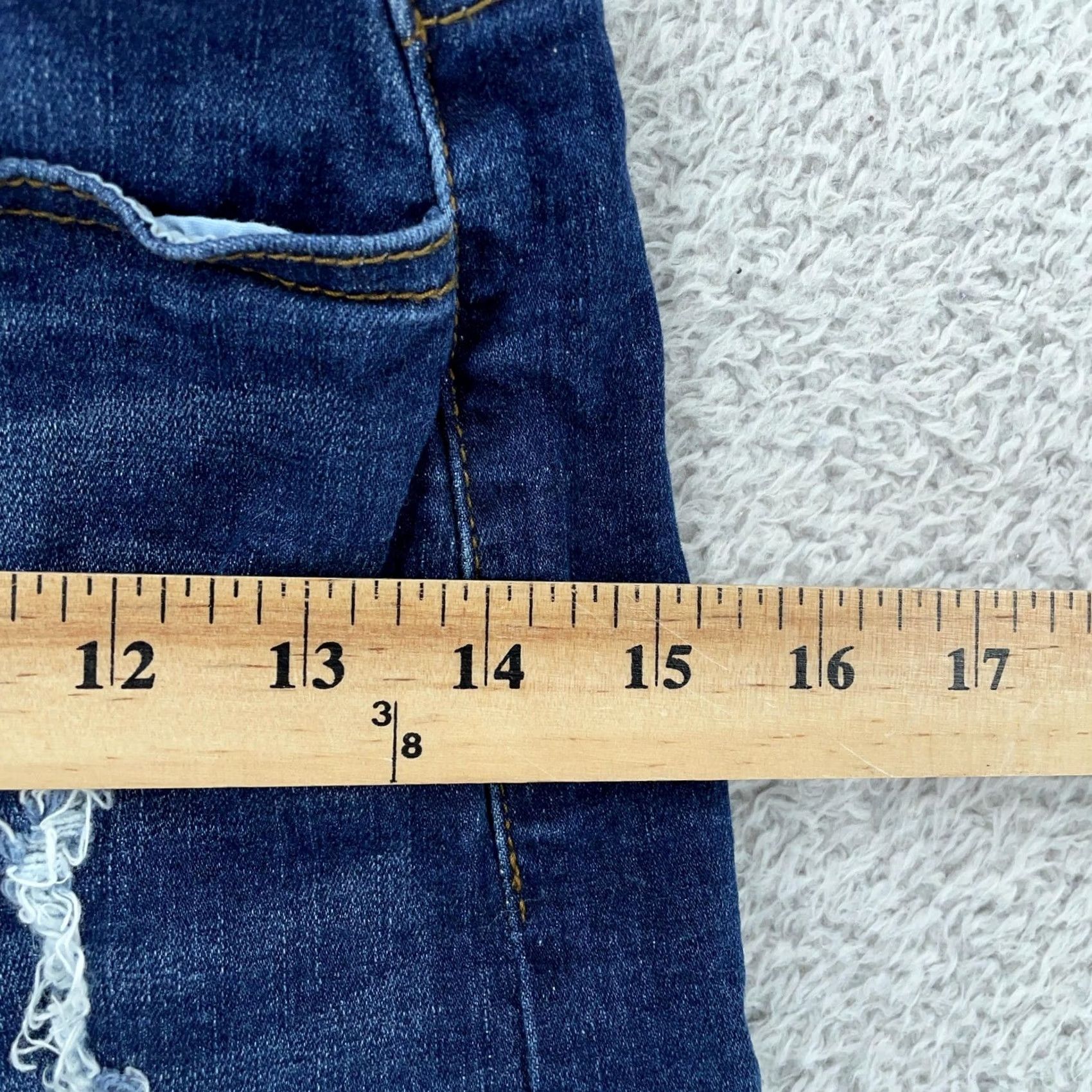 Vintage KanCan Womens 25 3/25 Blue Distressed Cuffed Stretch Denim Jean Dark Wash Shorts Size 42" / US 20 - 7 Thumbnail
