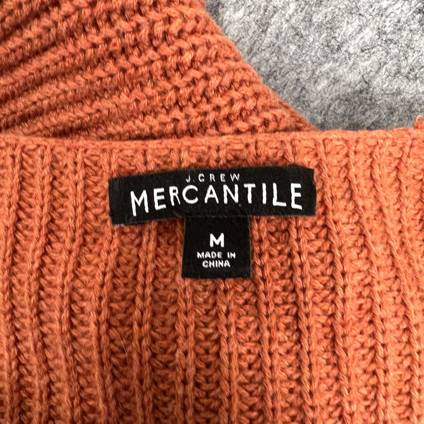 Vintage J.CREW Mercantile Sweater Womens M Orange Cotton V-Neck Chunky Knit Pullover Sweater Size M / US 6-8 / IT 42-44 - 3 Thumbnail