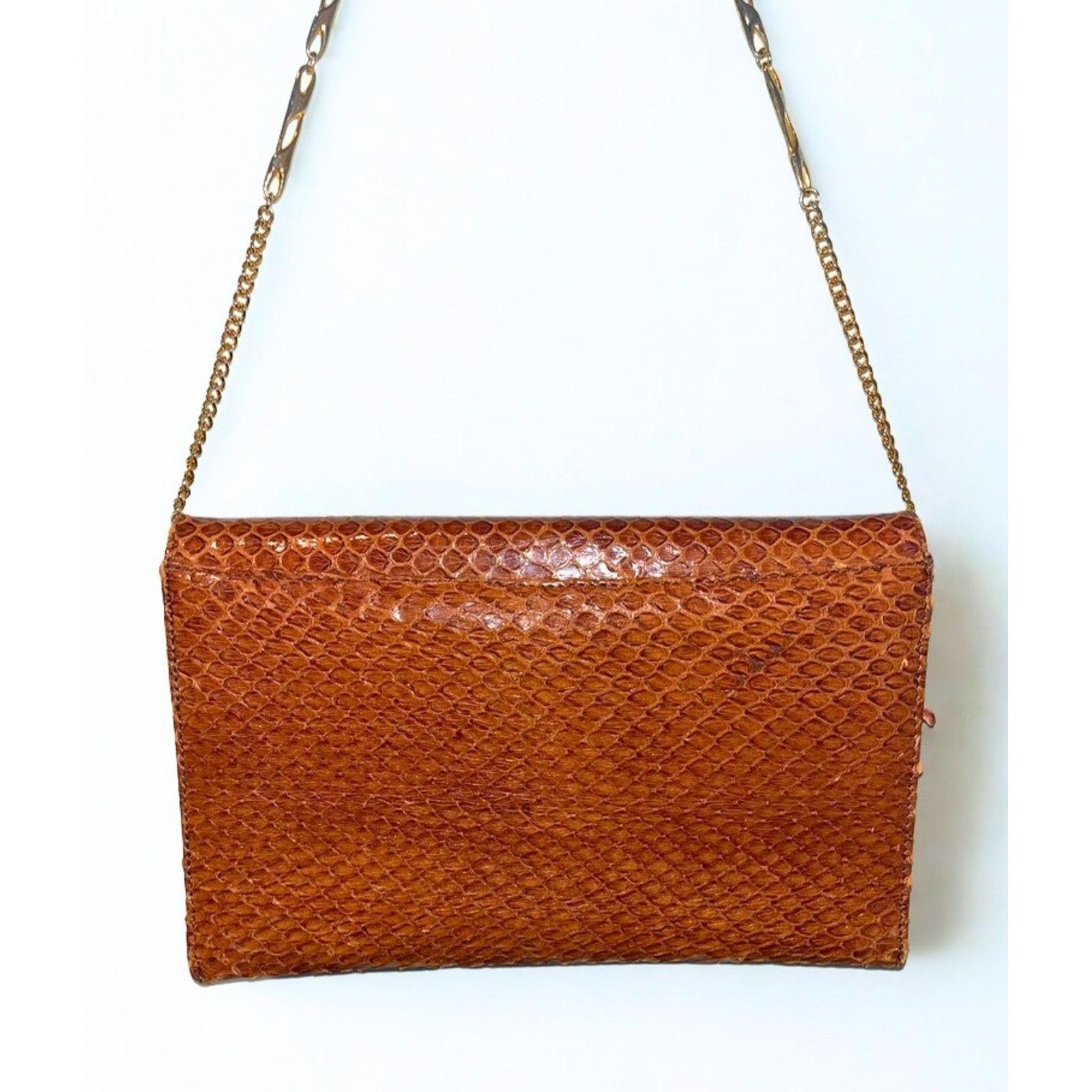 Bergdorf Goodman Bergdorf Goodman Snakeskin Leather Shoulder Bag Gold Chain Size ONE SIZE - 5 Thumbnail