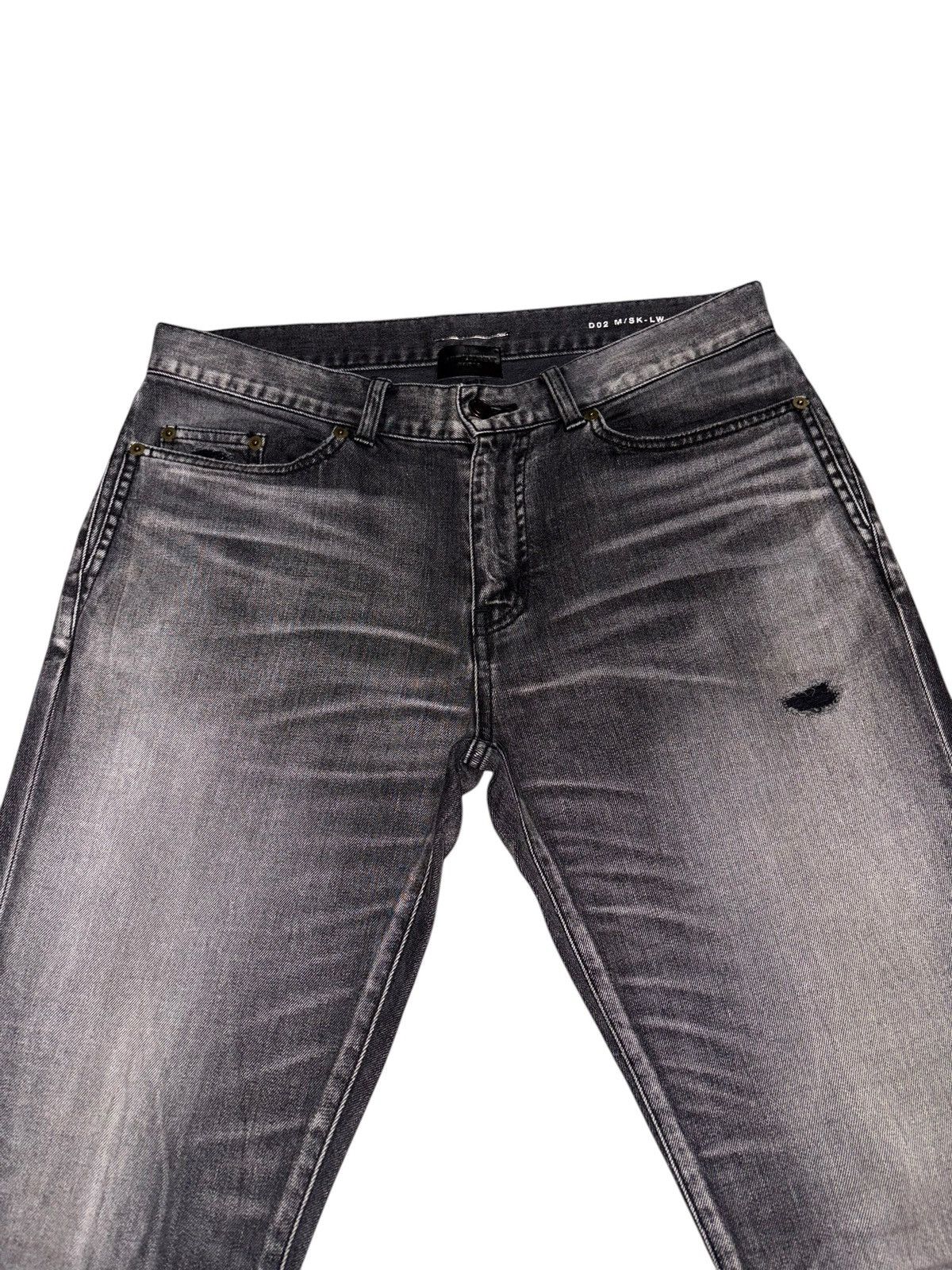 Saint Laurent Paris Saint Laurent Paris D02 Jeans Denim distressed whiskered vtg Size US 34 / EU 50 - 4 Thumbnail
