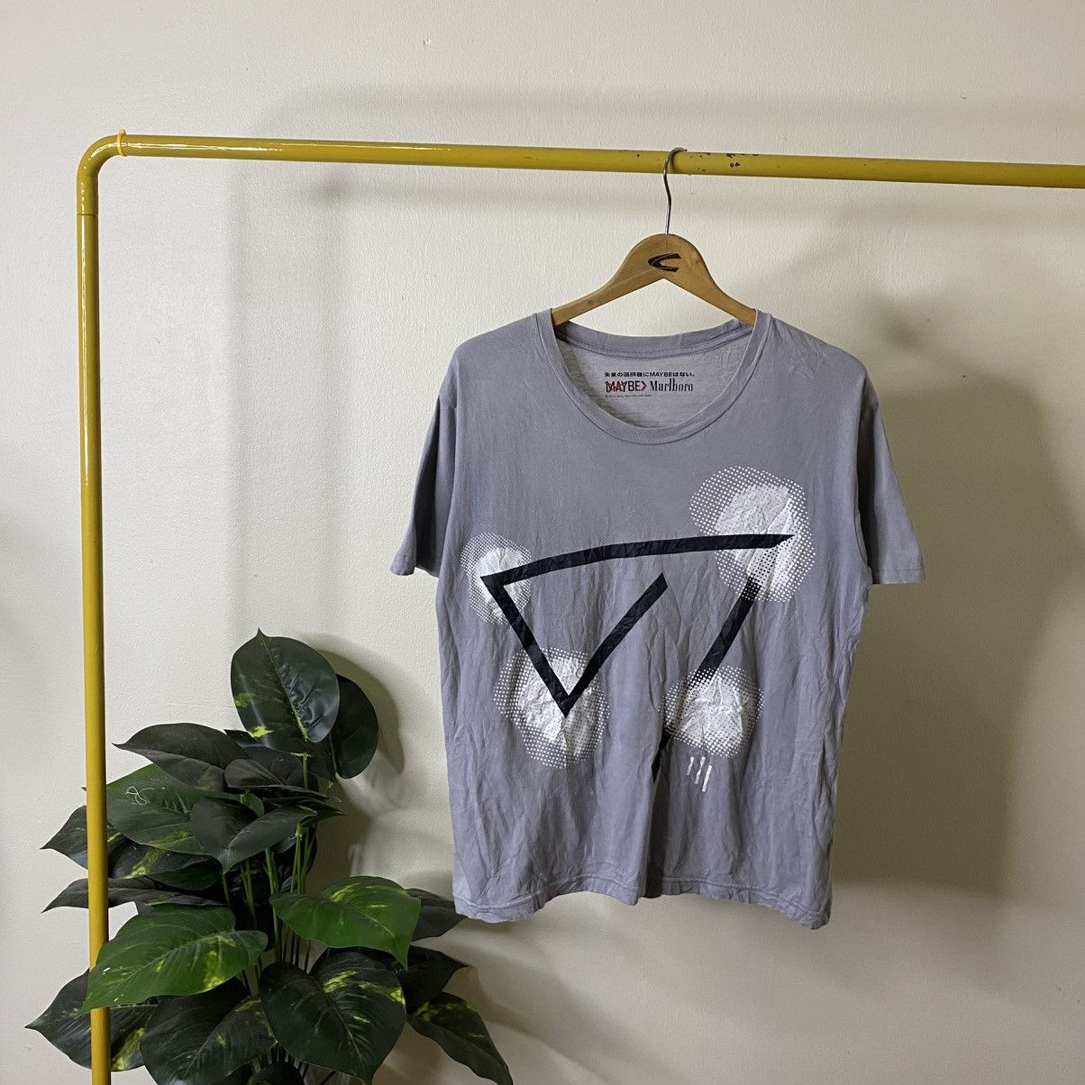Marlboro Vintage Y2K Marlboro Maybe By Philip Morris T Shirt Size US M / EU 48-50 / 2 - 1 Thumbnail