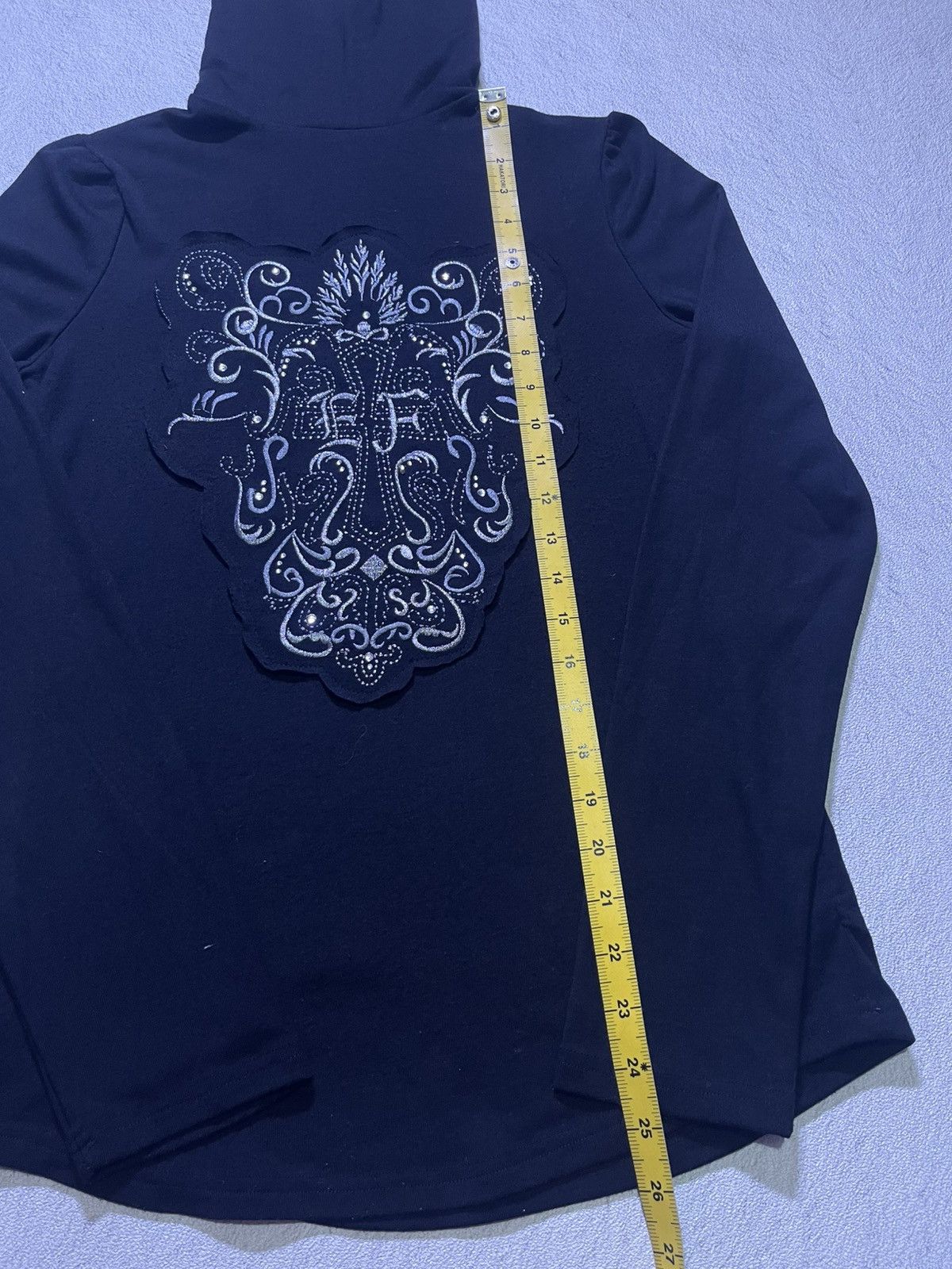 Japanese Brand Y2K long sleeve t-shirt with large embroidery motif Size US S / EU 44-46 / 1 - 9 Thumbnail