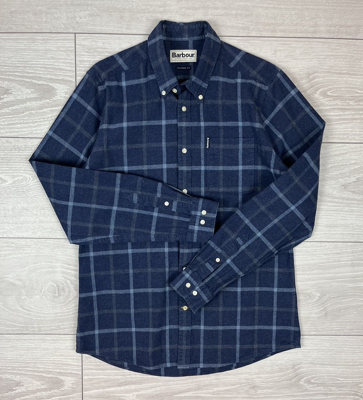 Barbour x4 Barbour Tailored Flannel Checkered Button Shirt M Size Size US M / EU 48-50 / 2 - 8 Thumbnail