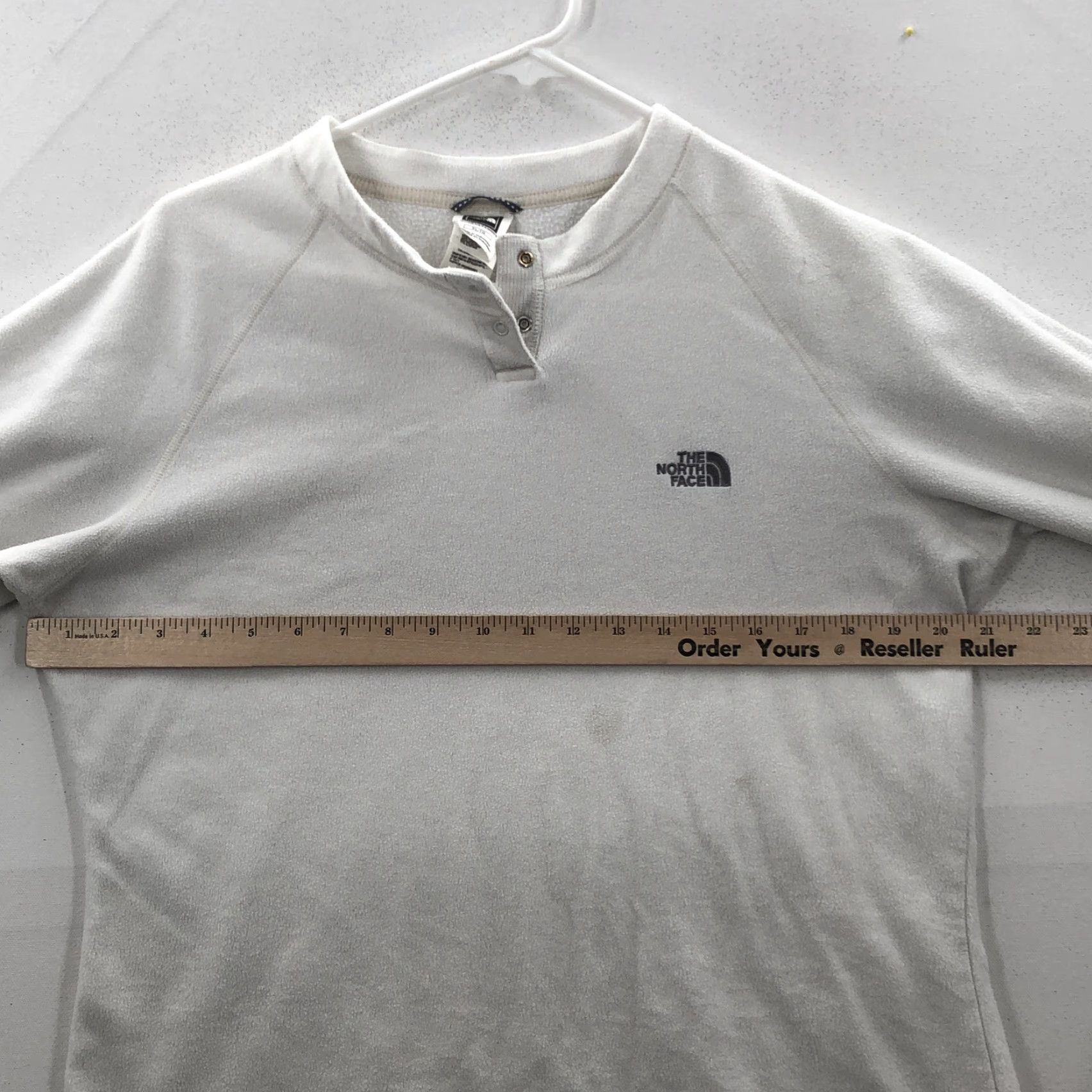 The North Face The North Face Womens White Long Sleeve Crew Neck Pullover Sweatshirt XL Sweatshirt Womens Long Sleeve Pullover White The North Face Size XL / US 12-14 / IT 48-50 - 2 Thumbnail