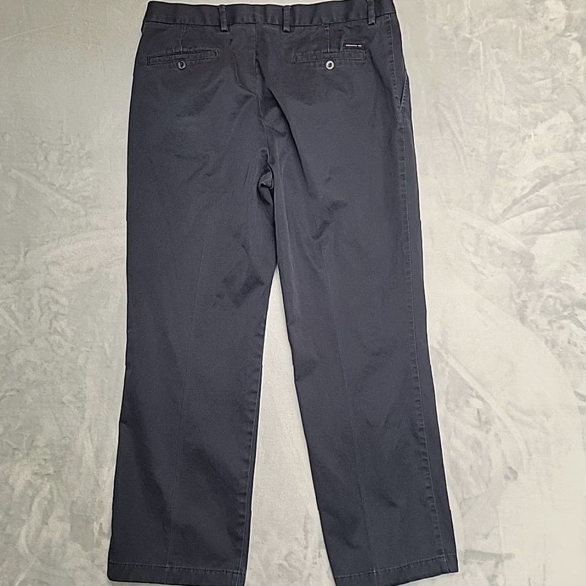 Dockers VINTAGE Dockers Pants Men 38x30 Navy Pleated Cuffed Classic Preppy Dress Trouser Y2K 90s Mens Pants Size US 38 / EU 54 - 6 Thumbnail
