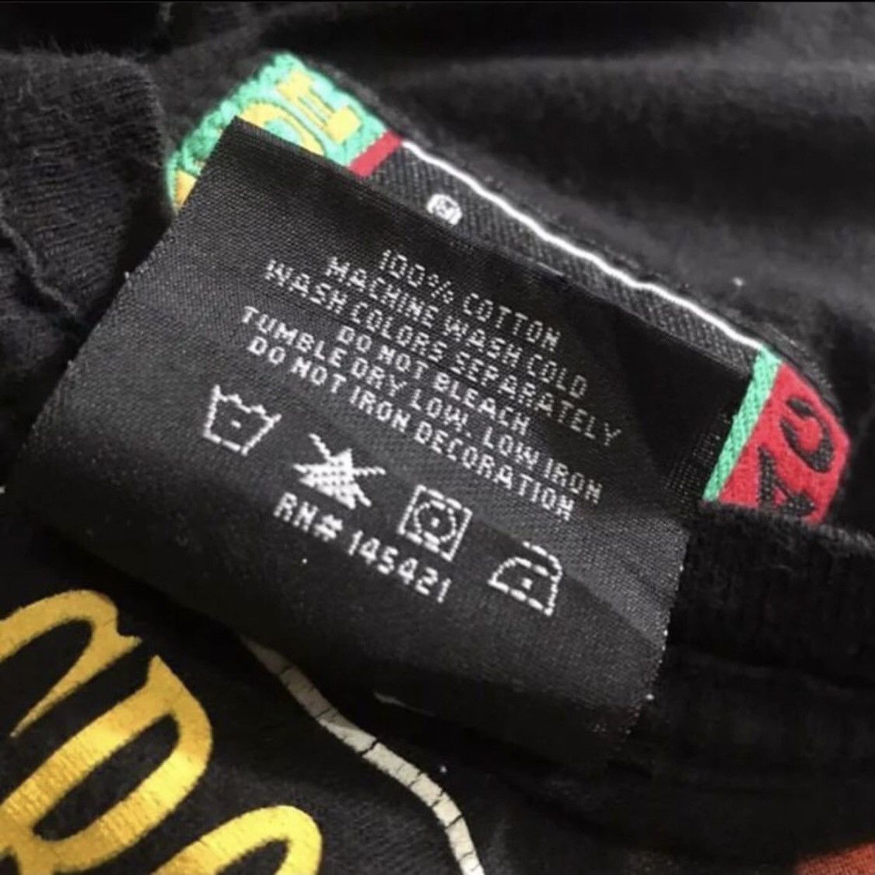 Cross Colours Vintage Tupac Shakur x Cross Colours Size US M / EU 48-50 / 2 - 5 Thumbnail