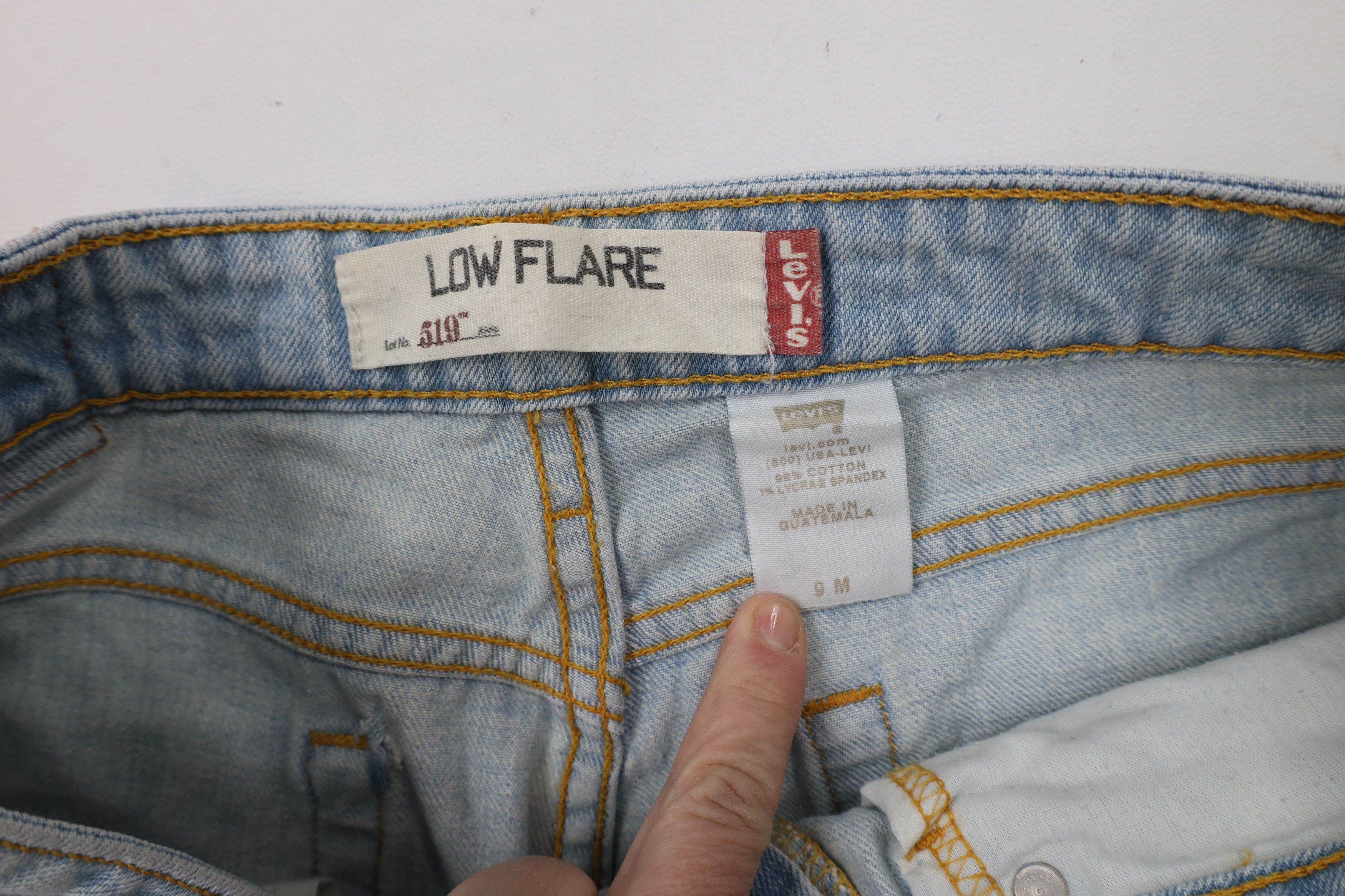 Levi's × Vintage Vintage Y2K 2005 Levis 519 Babydoll Low Rise Flared Jeans Size 30" / US 8 / IT 44 - 8 Thumbnail