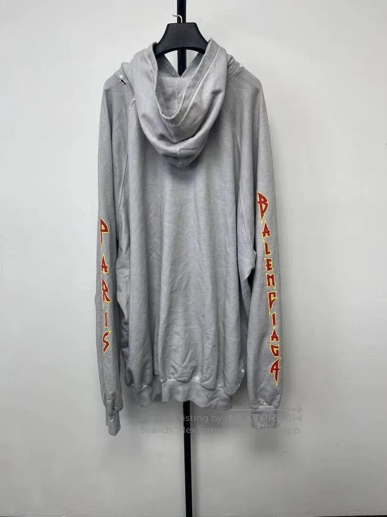 Balenciaga Balenciaga Logo Print Hooded Sweatshirt. Size US L / EU 52-54 / 3 - 2 Thumbnail