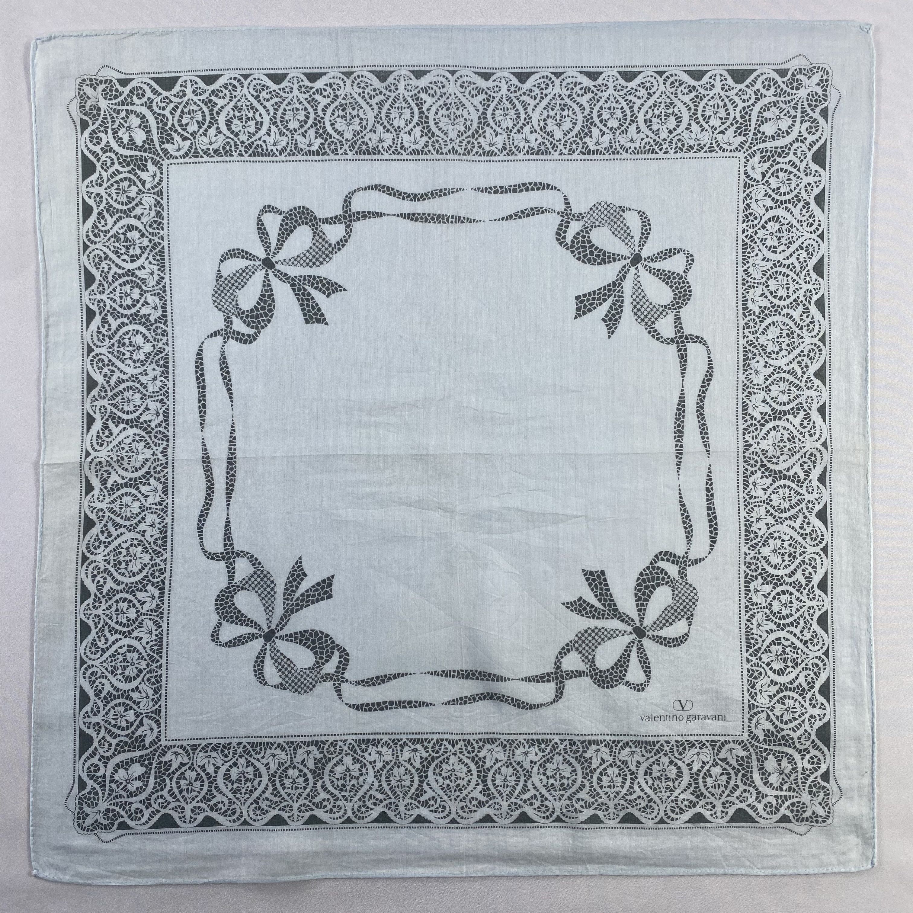 Valentino × Vintage Valentino Garavani Bandana/ Handkerchief / Neckerchief-P1647 Size ONE SIZE - 1 Thumbnail