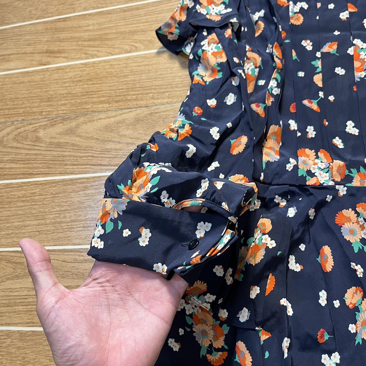 Louis Vuitton Louis Vuitton Floral Midi Dress Size S / US 4 / IT 40 - 14 Thumbnail