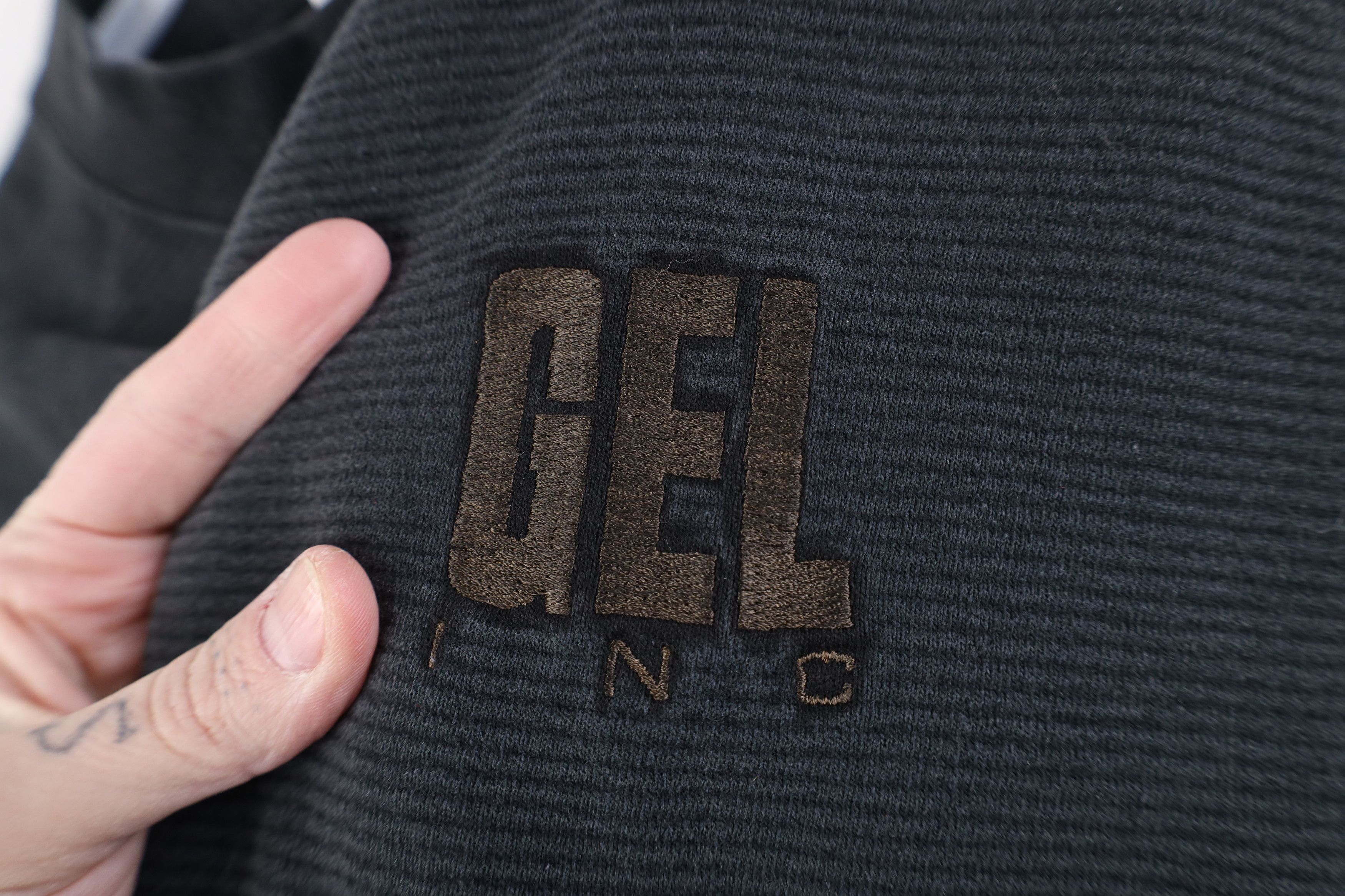 Vintage Vintage 90s Streetwear Gel Inc Ribbed Knit Sweatshirt USA Size M / US 6-8 / IT 42-44 - 4 Thumbnail