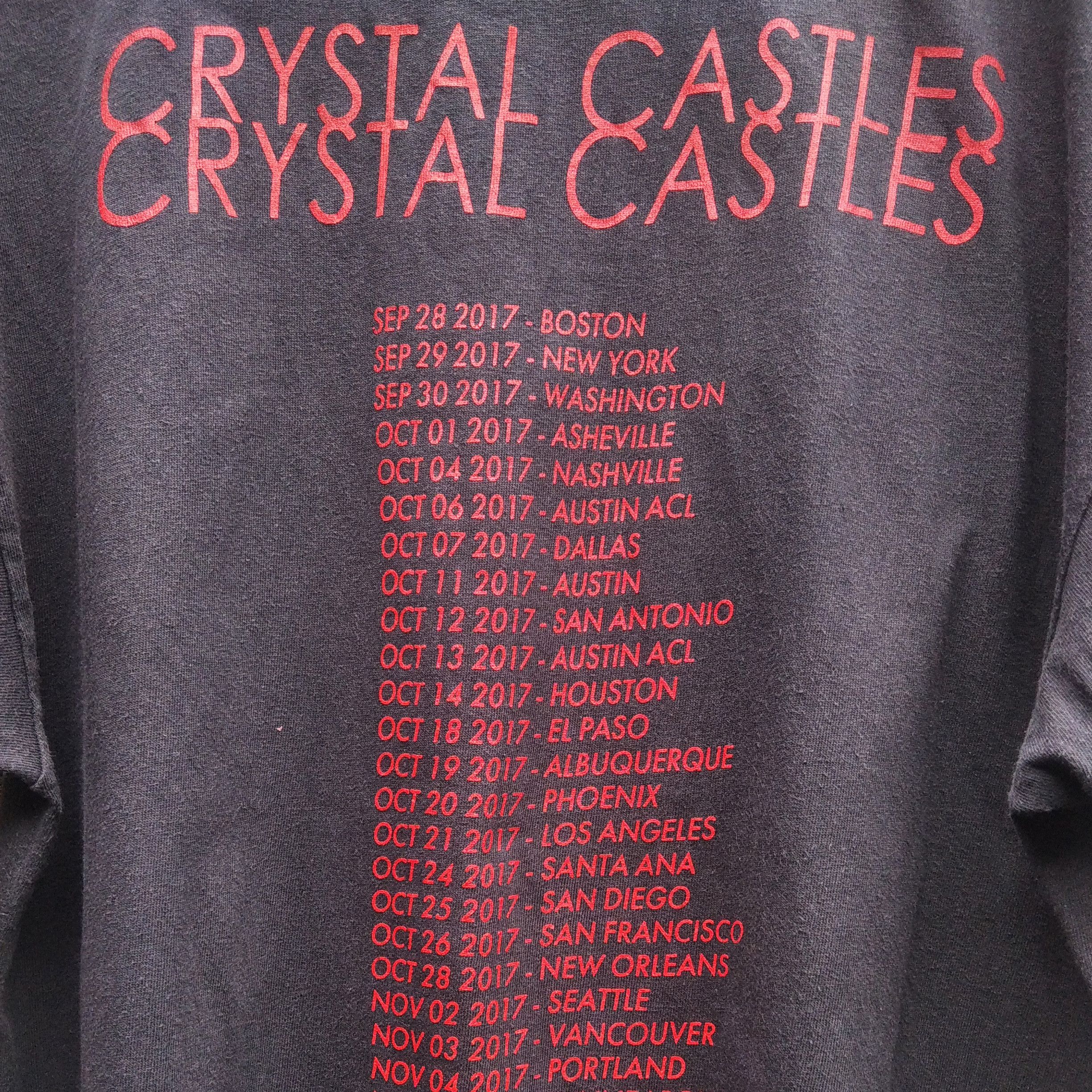 Band Tees CRYSTAL CASTLES "Red Madonna Fall Tour 2017" T-Shirt Size US M / EU 48-50 / 2 - 8 Thumbnail