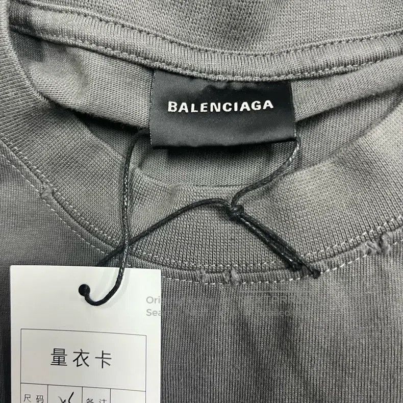 Balenciaga Balenciaga Grey round neck straight short-sleeve T-shirt w Size US XS / EU 42 / 0 - 3 Thumbnail