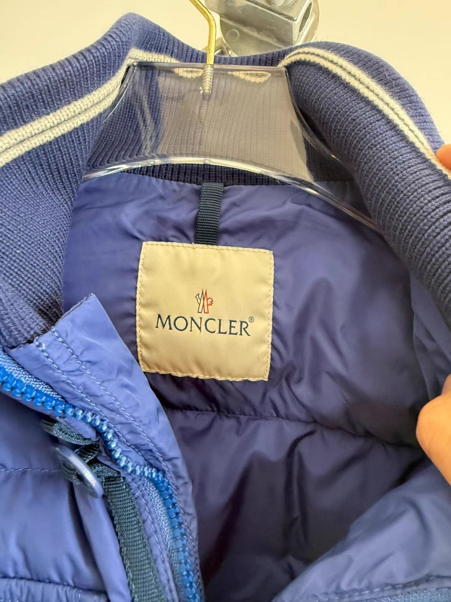 Moncler Moncler Blue Down Jacket Q17 Size US L / EU 52-54 / 3 - 5 Thumbnail