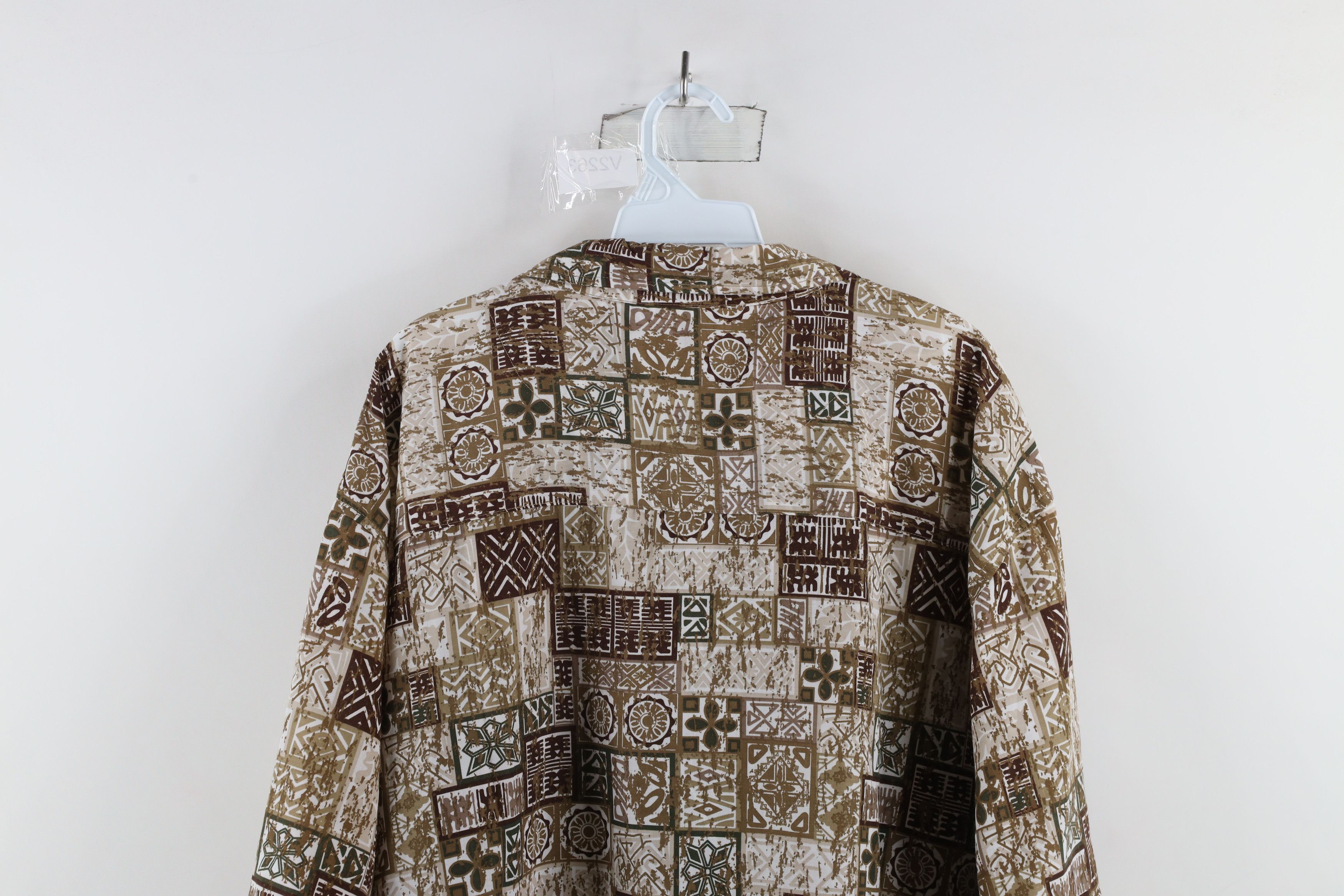 Vintage Vintage 90s Streetwear Tribal Flower Hawaiian Button Shirt Size US XXL / EU 58 / 5 - 7 Thumbnail