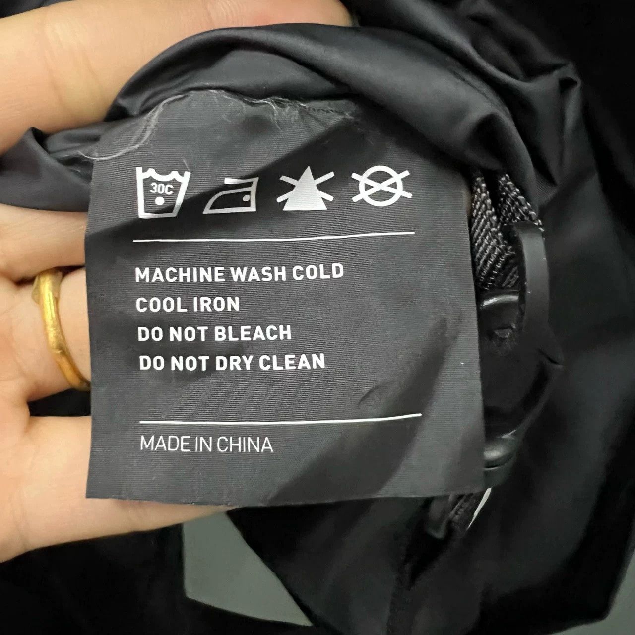Other Black Reflective Lock Buckle Hooded Down Jacket Size US M / EU 48-50 / 2 - 4 Thumbnail