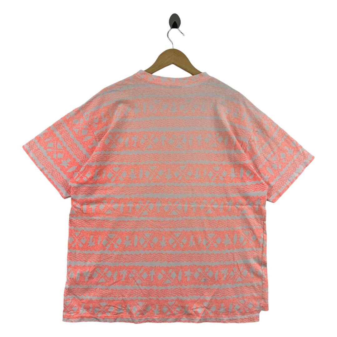 Vintage Vintage 90s LOCAL MOTION full print surfing tee Size US L / EU 52-54 / 3 - 4 Thumbnail