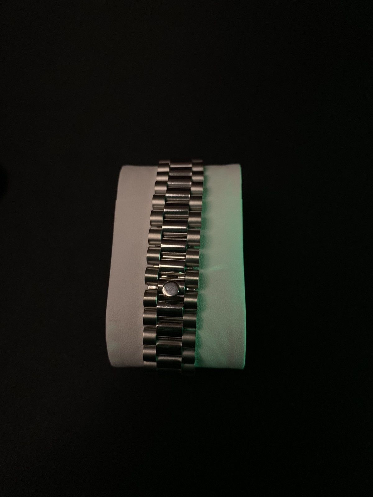 Seiko Seiko 5 Green Arabic Dial Automatic Size 40 - 4 Thumbnail