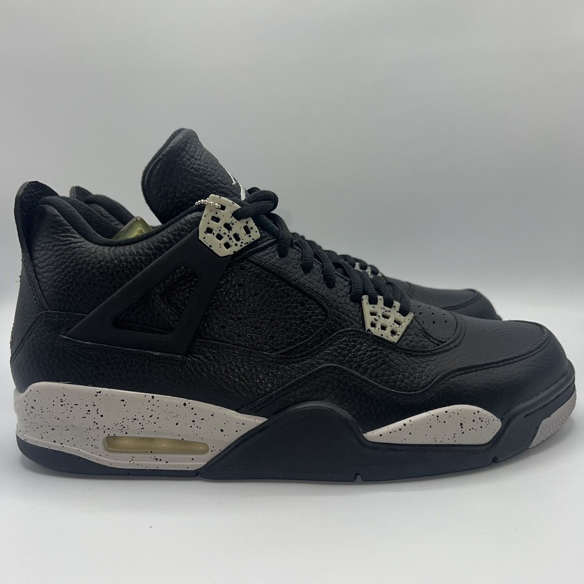 Jordan Brand Jordan 4 Retro Oreo Size 12 Size US 12 / EU 45 - 3 Thumbnail